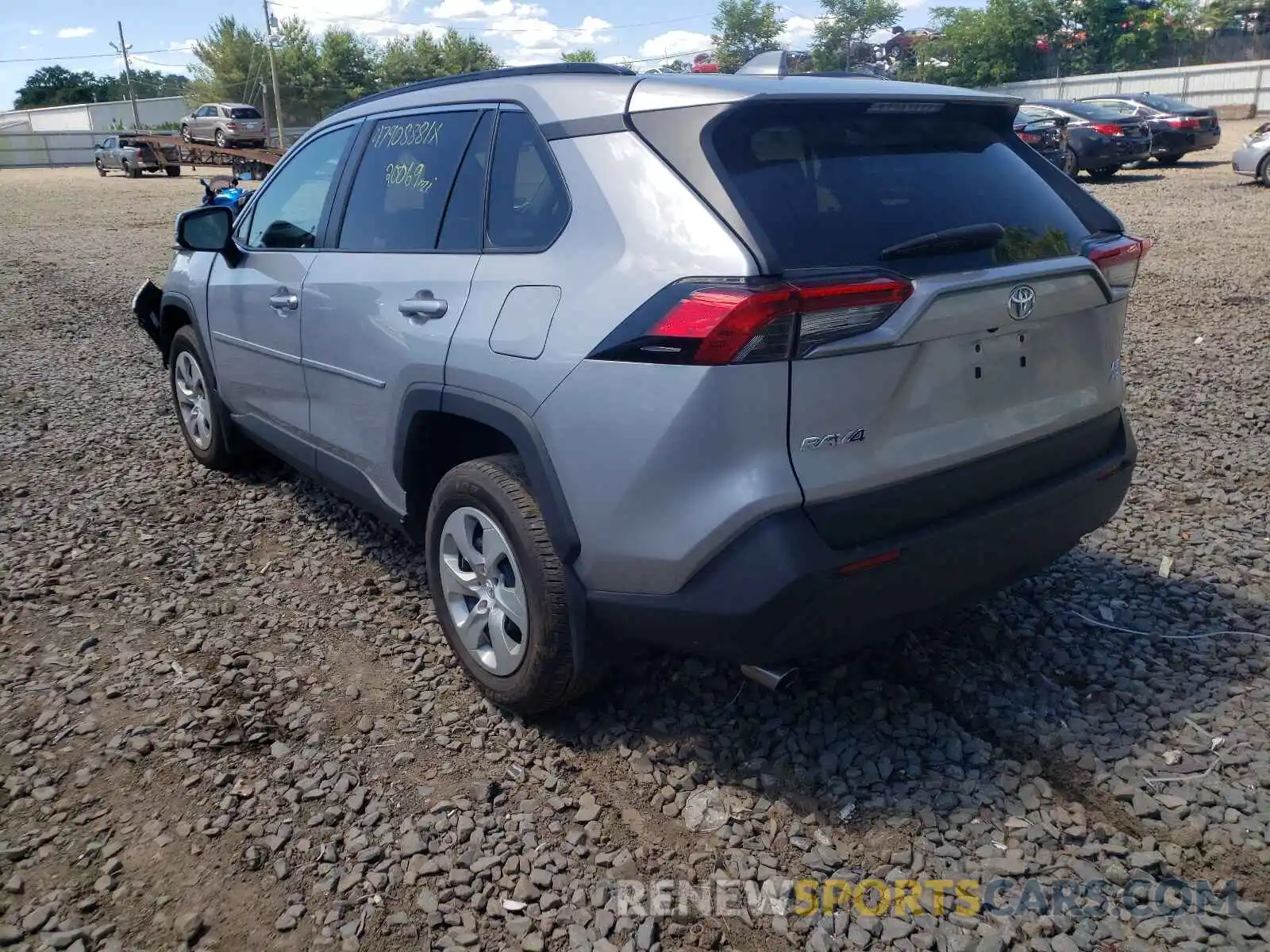 3 Photograph of a damaged car 2T3G1RFV5KW059613 TOYOTA RAV4 2019