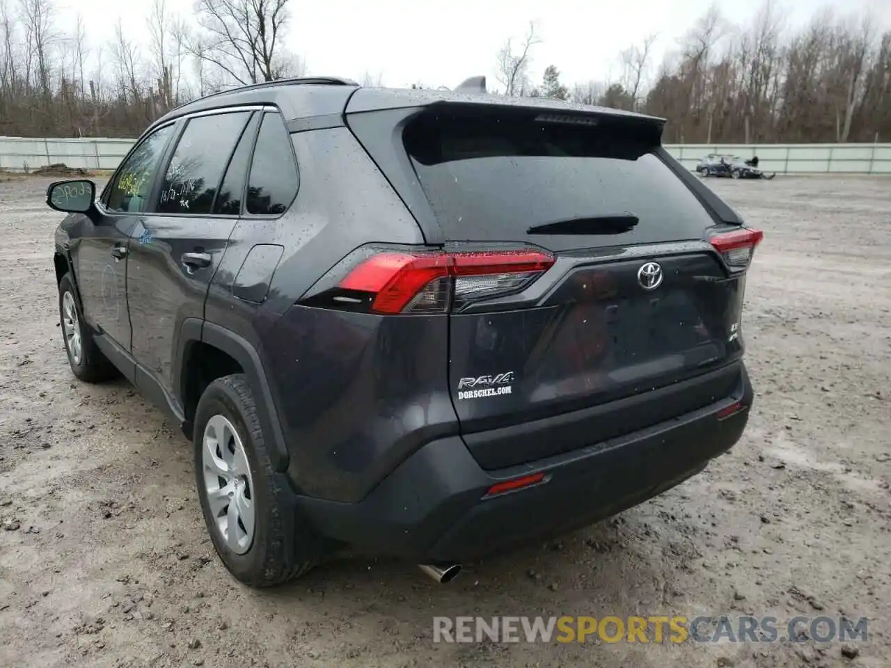 3 Photograph of a damaged car 2T3G1RFV5KW076752 TOYOTA RAV4 2019