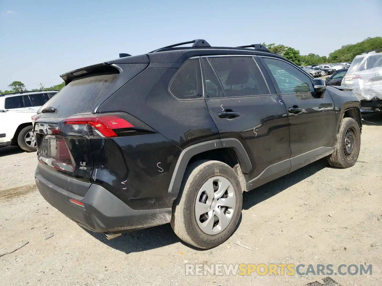 4 Photograph of a damaged car 2T3G1RFV6KC030395 TOYOTA RAV4 2019