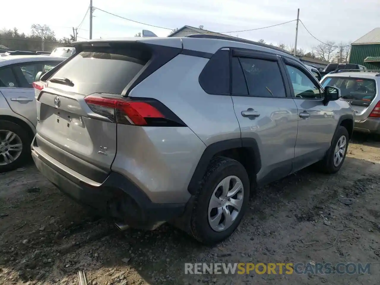 4 Photograph of a damaged car 2T3G1RFV6KW009786 TOYOTA RAV4 2019