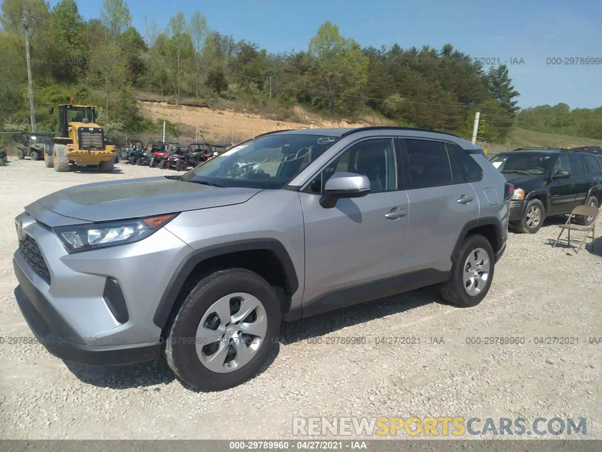 2 Photograph of a damaged car 2T3G1RFV6KW024479 TOYOTA RAV4 2019