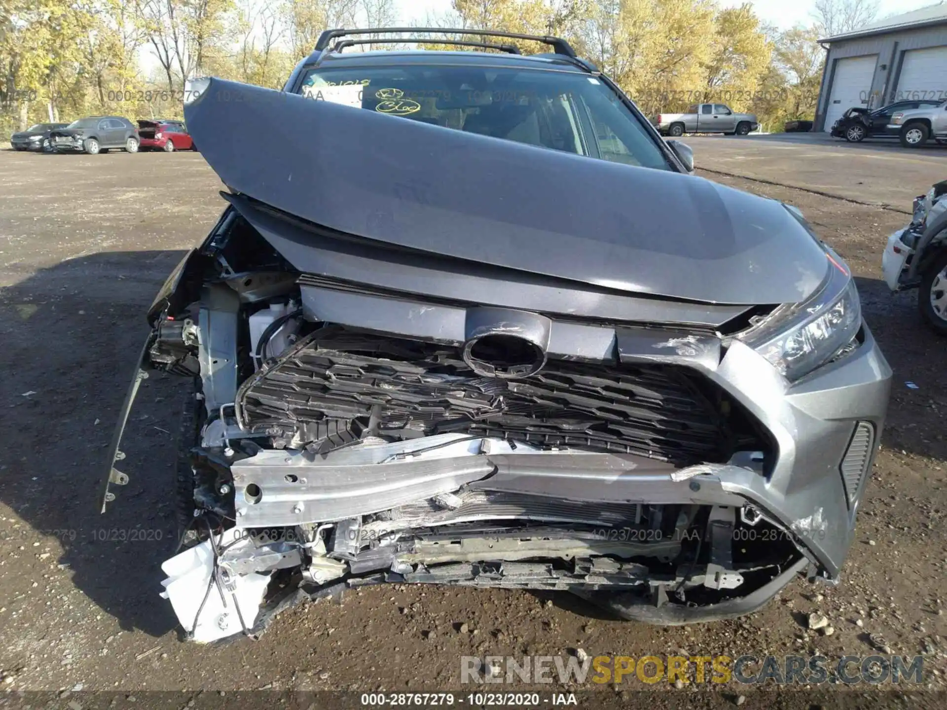 6 Photograph of a damaged car 2T3G1RFV6KW082415 TOYOTA RAV4 2019