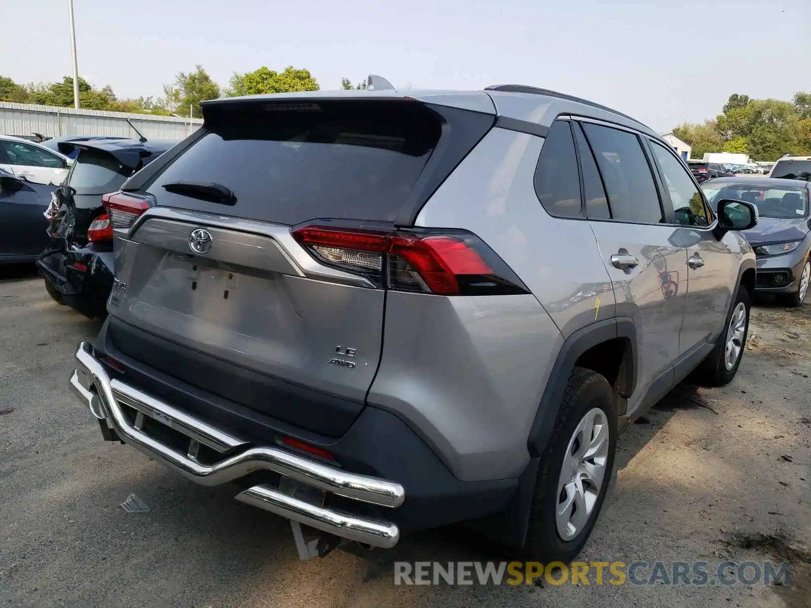 4 Photograph of a damaged car 2T3G1RFV7KC005389 TOYOTA RAV4 2019