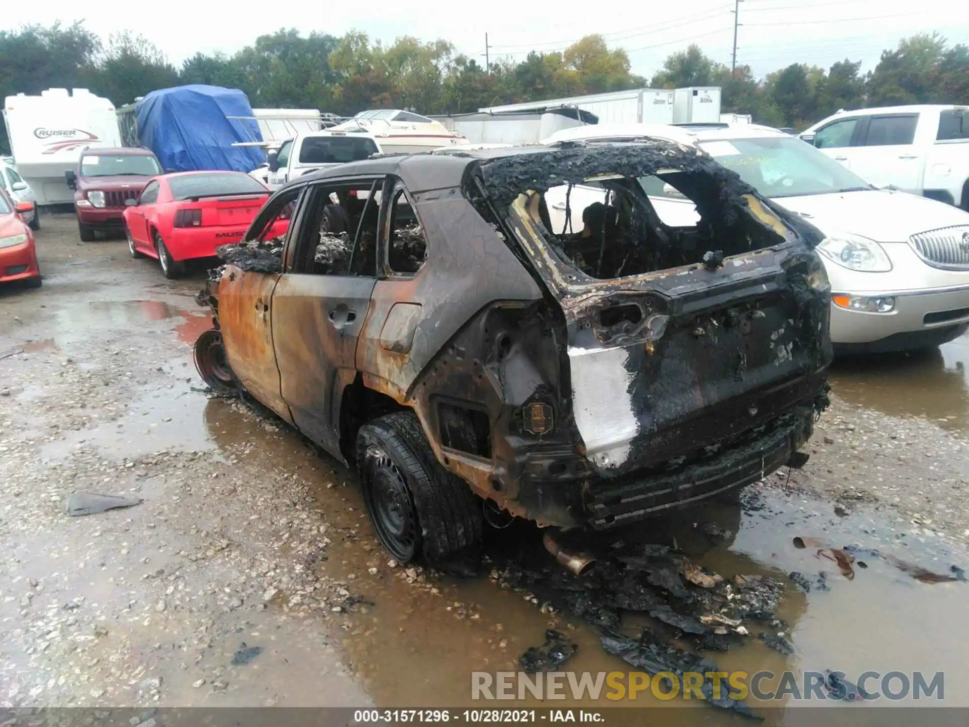 3 Photograph of a damaged car 2T3G1RFV7KC023391 TOYOTA RAV4 2019