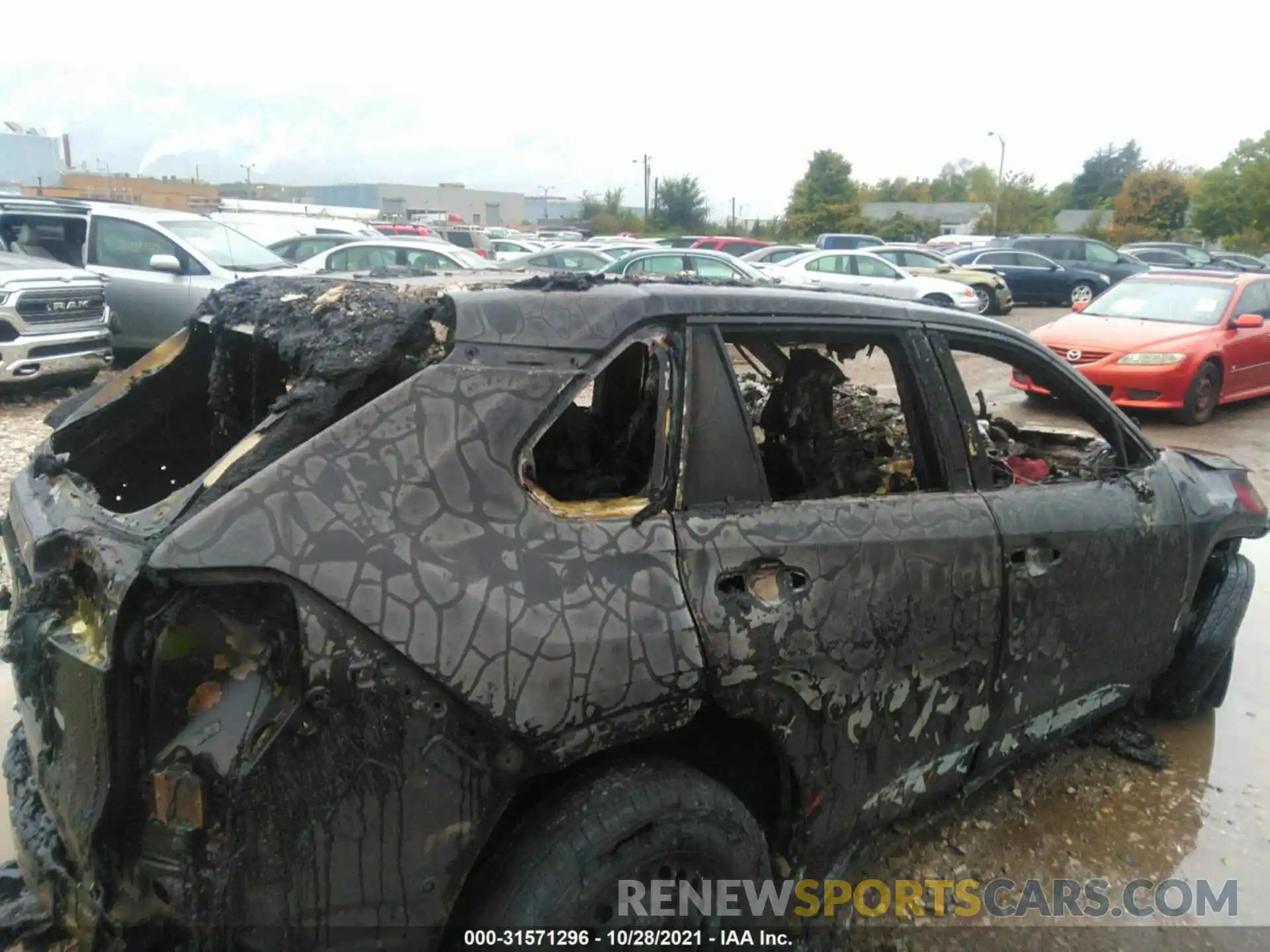 6 Photograph of a damaged car 2T3G1RFV7KC023391 TOYOTA RAV4 2019