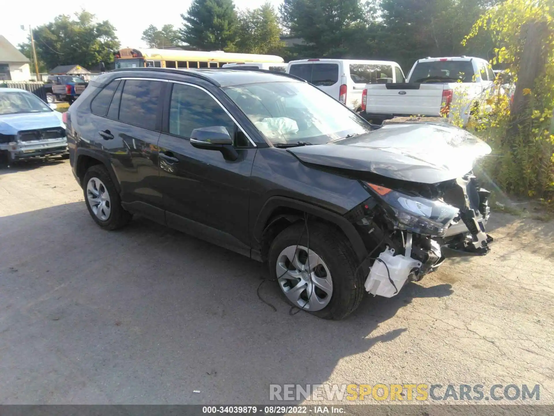 1 Фотография поврежденного автомобиля 2T3G1RFV7KC032026 TOYOTA RAV4 2019