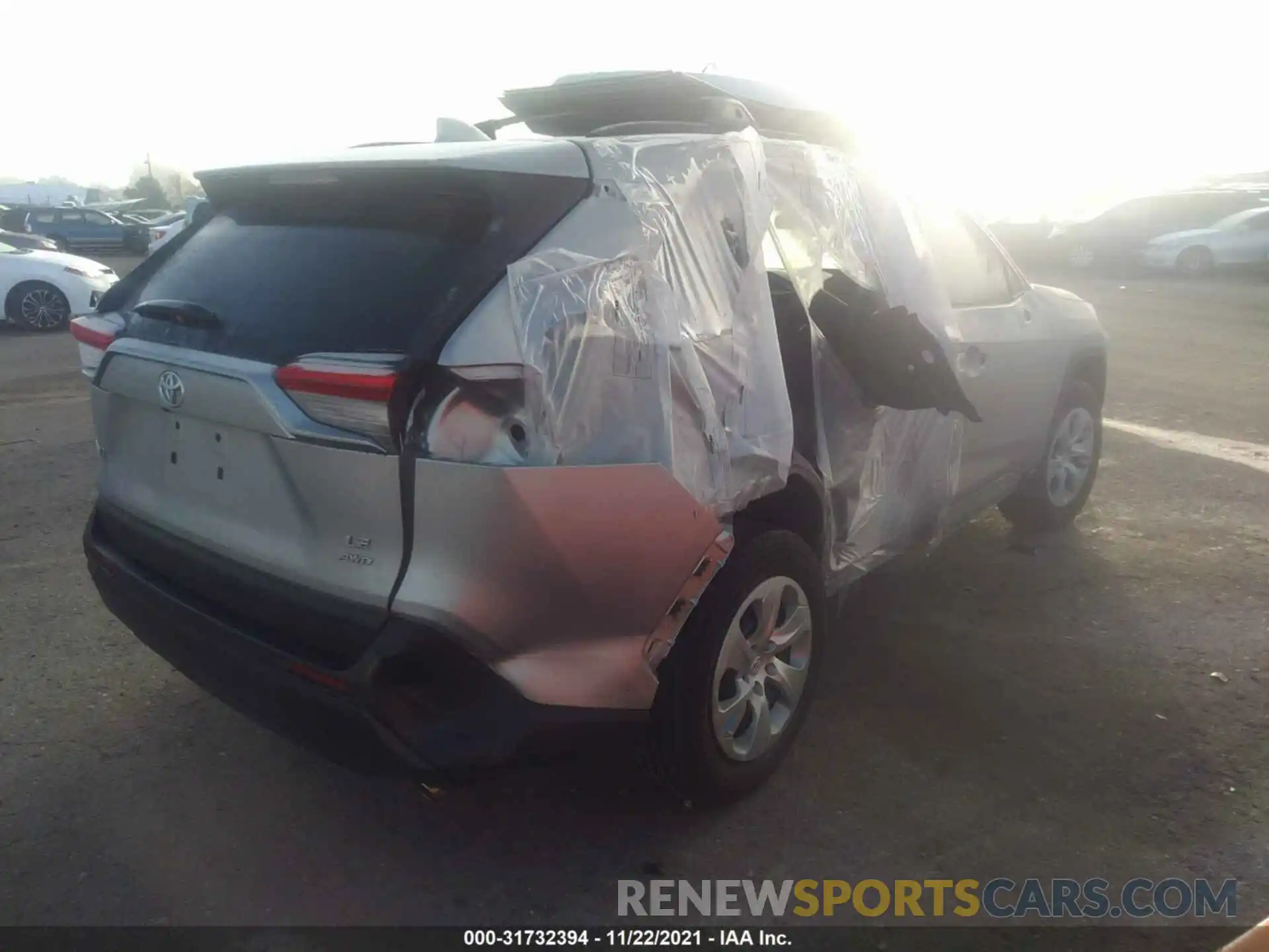 4 Photograph of a damaged car 2T3G1RFV7KC049392 TOYOTA RAV4 2019