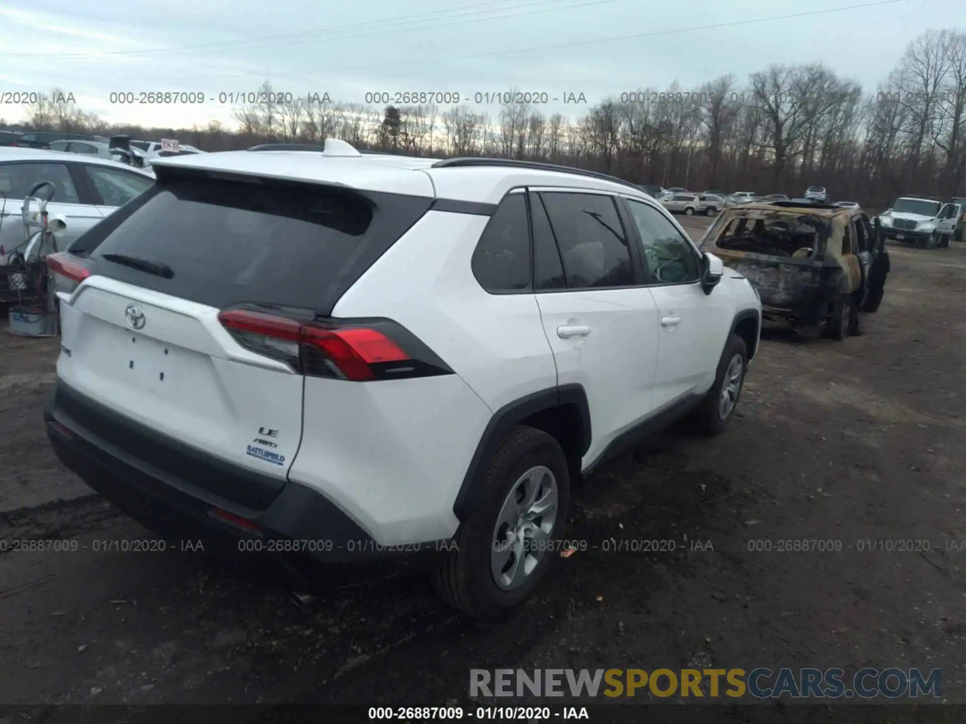 4 Photograph of a damaged car 2T3G1RFV7KW026113 TOYOTA RAV4 2019