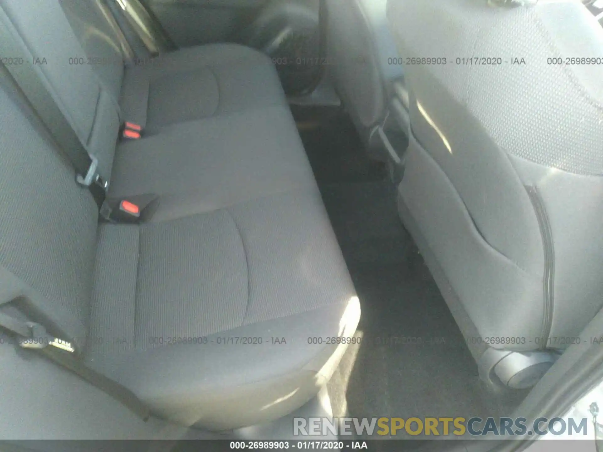 8 Photograph of a damaged car 2T3G1RFV7KW029934 TOYOTA RAV4 2019