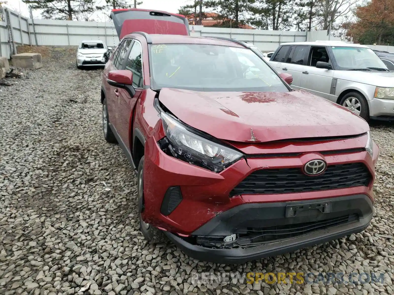 9 Photograph of a damaged car 2T3G1RFV7KW035121 TOYOTA RAV4 2019