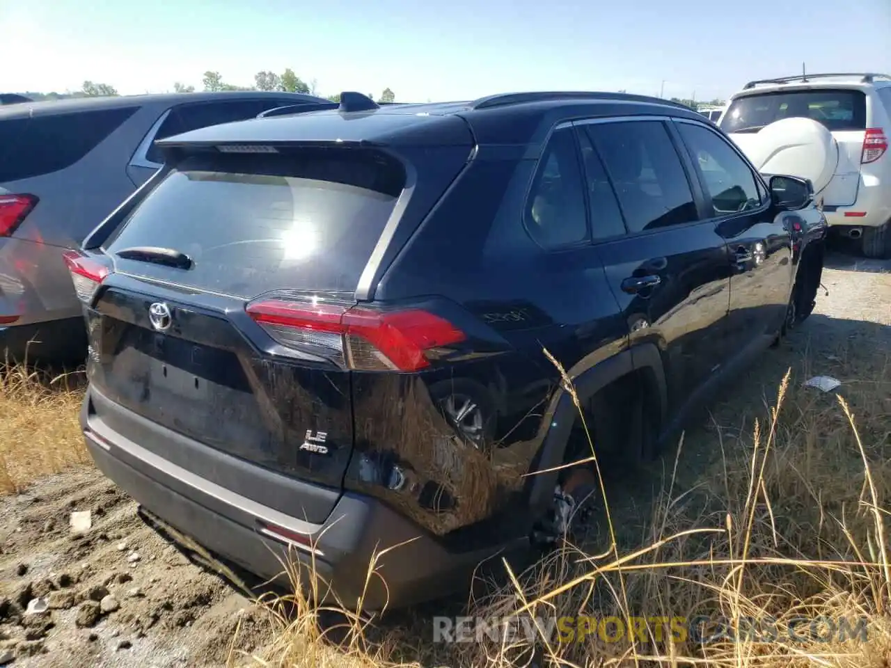 4 Photograph of a damaged car 2T3G1RFV7KW036057 TOYOTA RAV4 2019