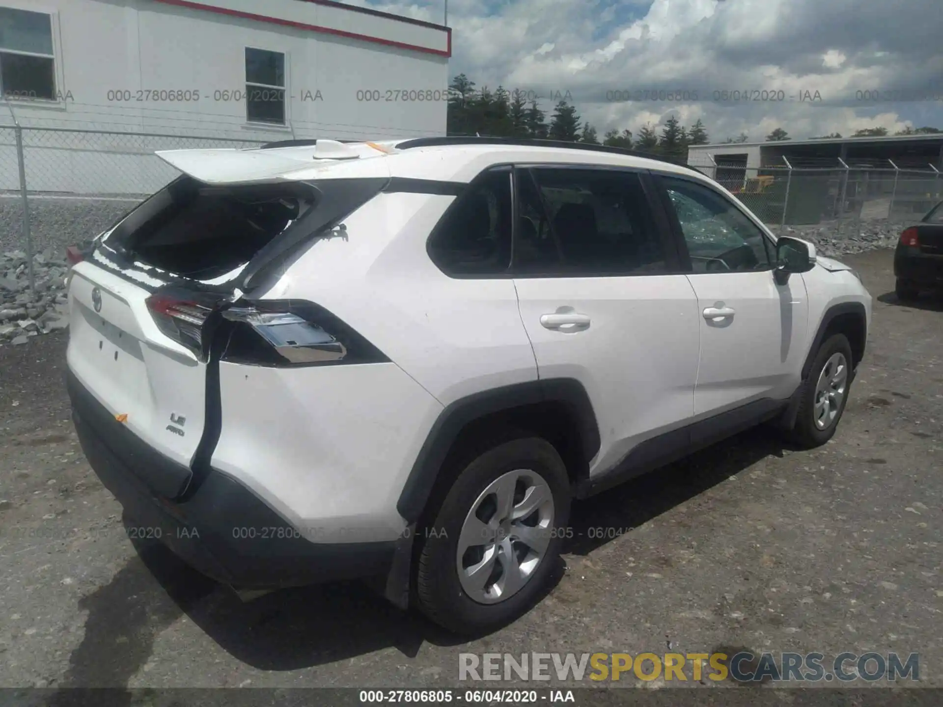 4 Photograph of a damaged car 2T3G1RFV7KW064134 TOYOTA RAV4 2019