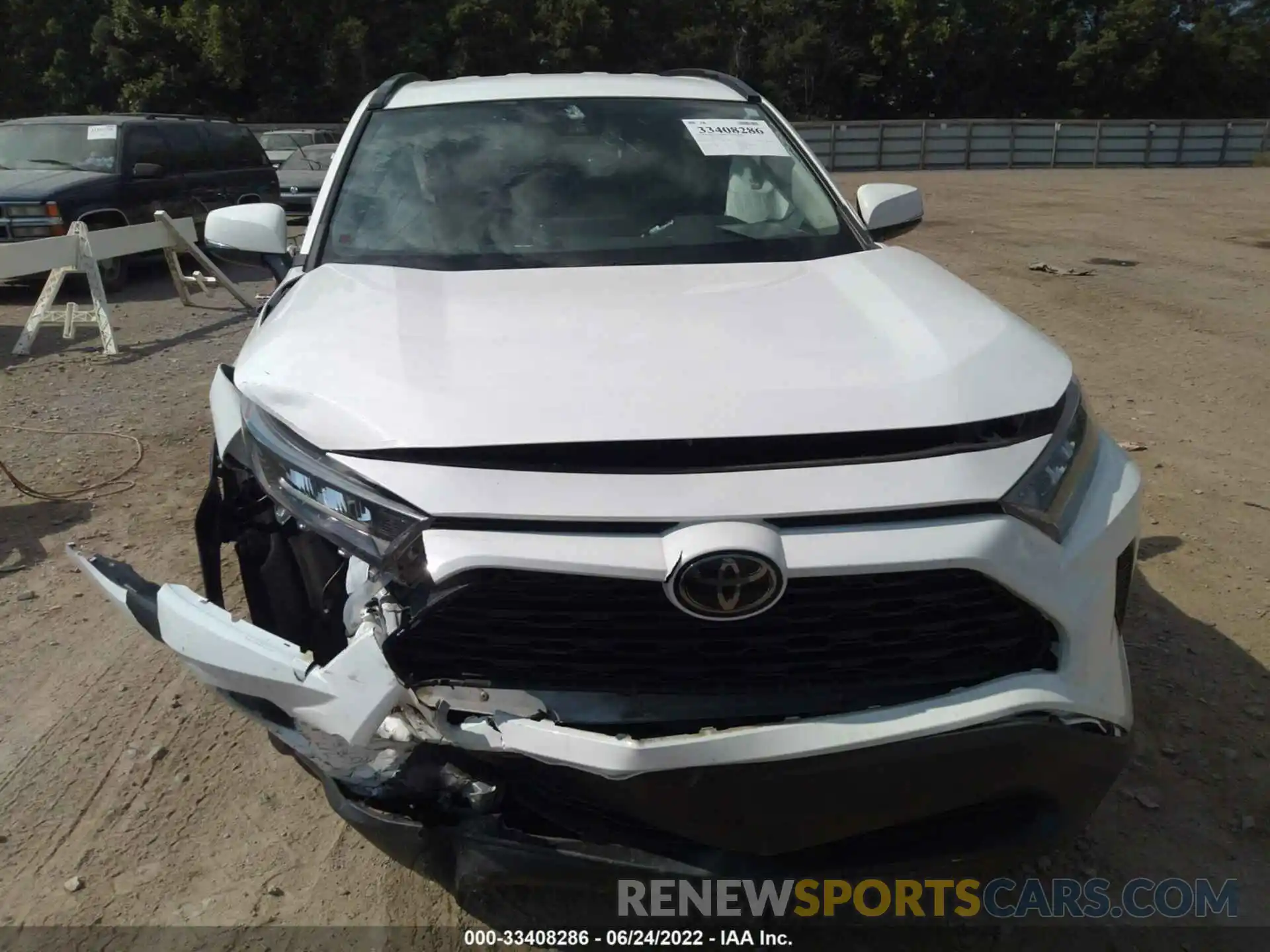 6 Photograph of a damaged car 2T3G1RFV7KW071830 TOYOTA RAV4 2019