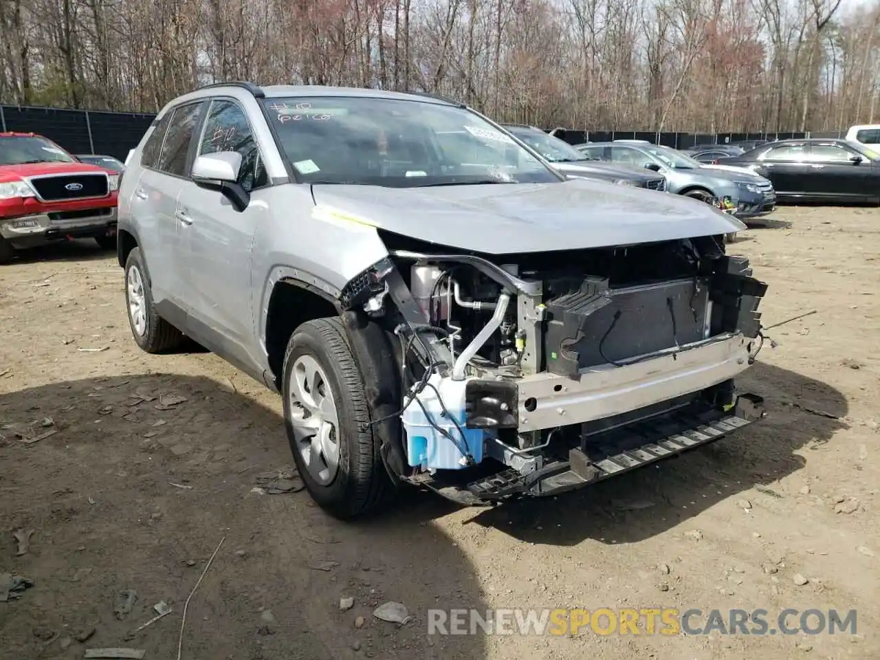 1 Photograph of a damaged car 2T3G1RFV7KW079037 TOYOTA RAV4 2019