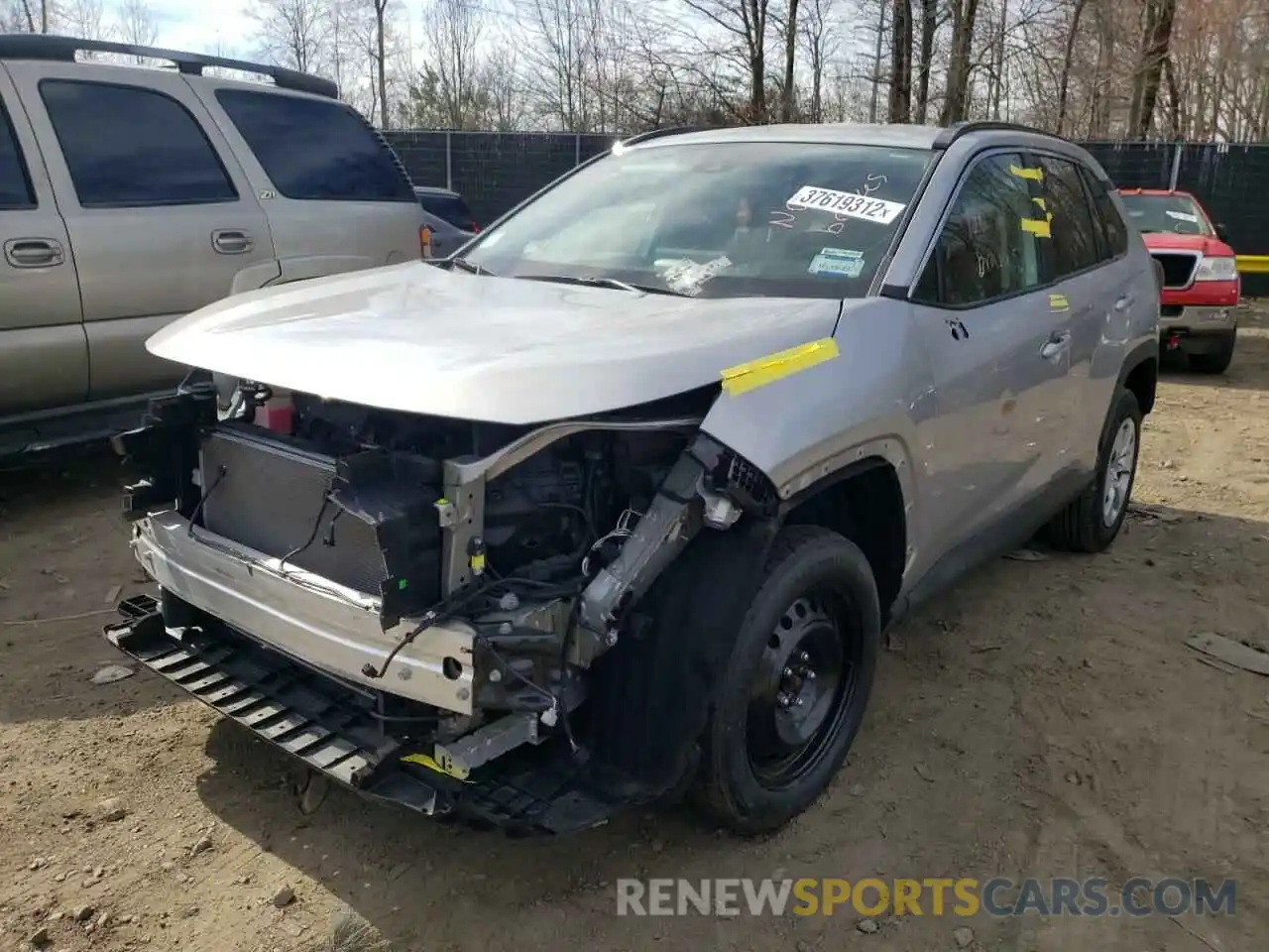 2 Photograph of a damaged car 2T3G1RFV7KW079037 TOYOTA RAV4 2019