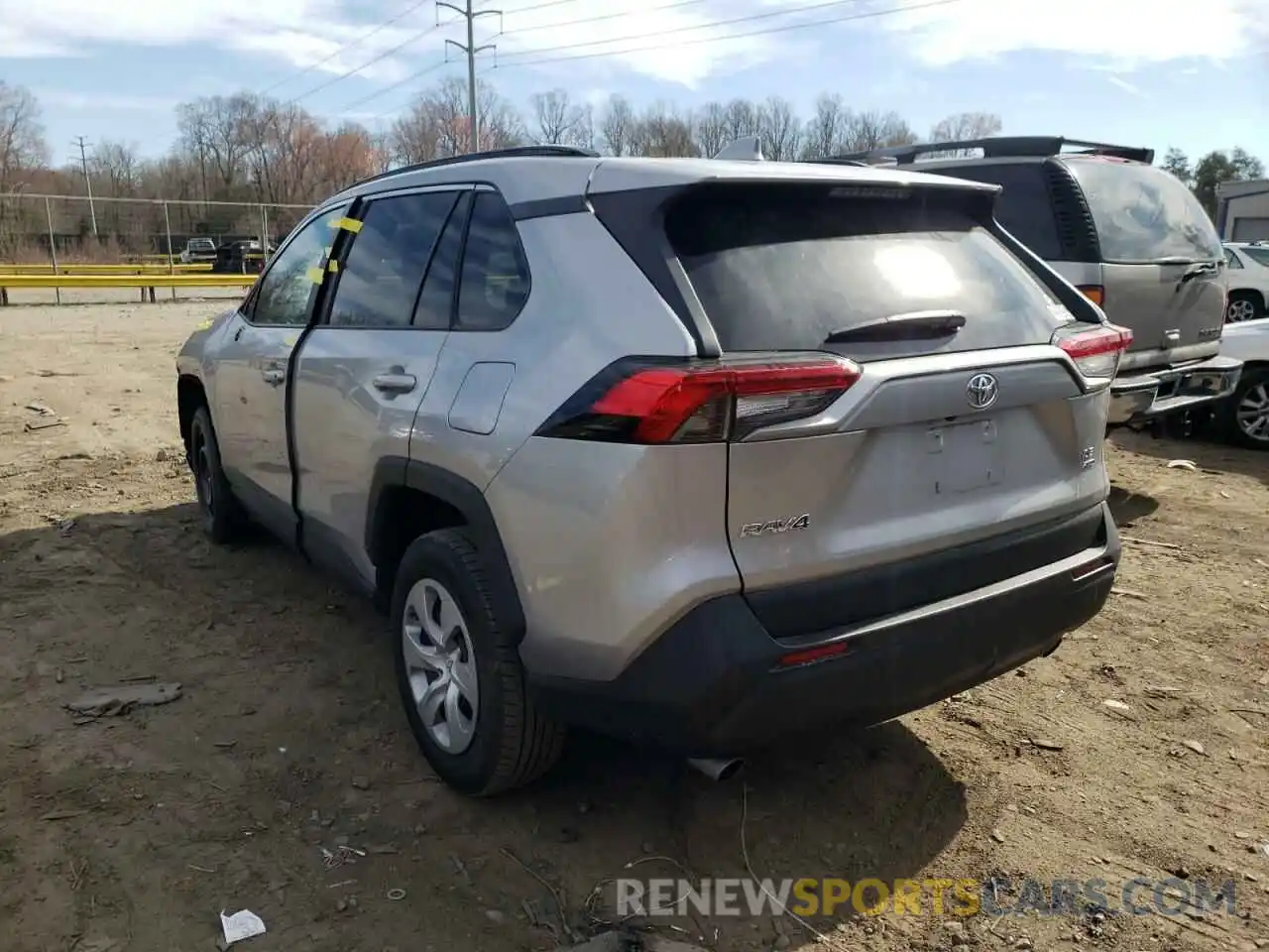 3 Photograph of a damaged car 2T3G1RFV7KW079037 TOYOTA RAV4 2019