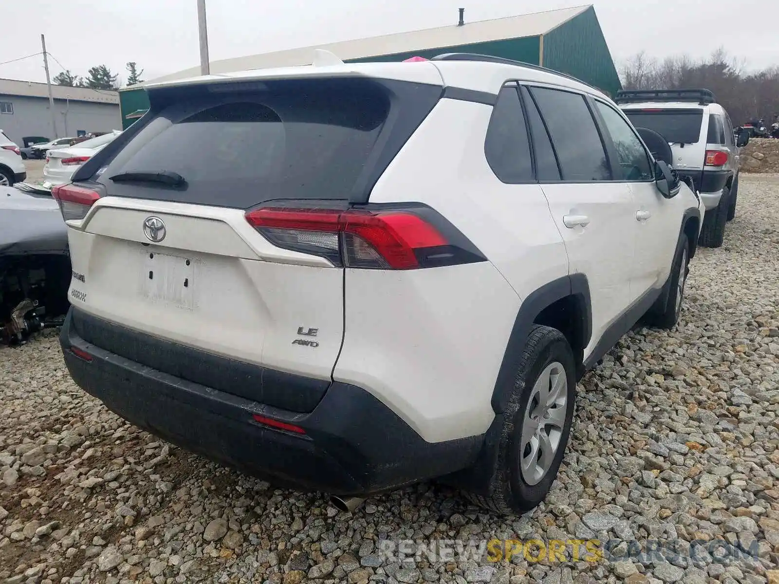 4 Photograph of a damaged car 2T3G1RFV8KC003487 TOYOTA RAV4 2019