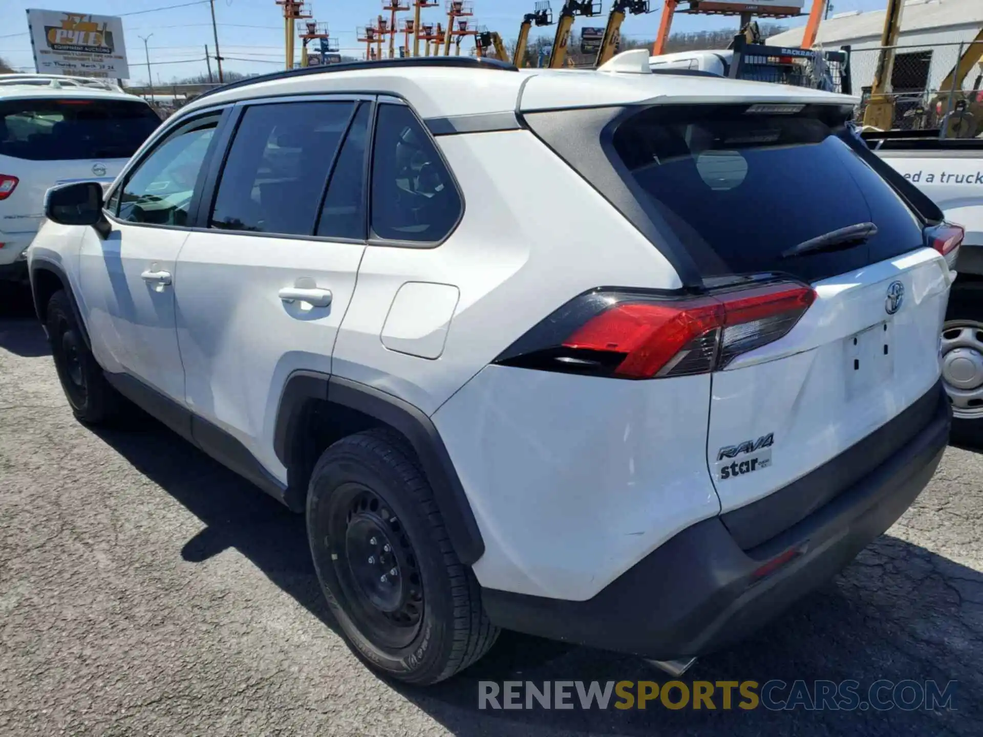 6 Photograph of a damaged car 2T3G1RFV8KC058358 TOYOTA RAV4 2019