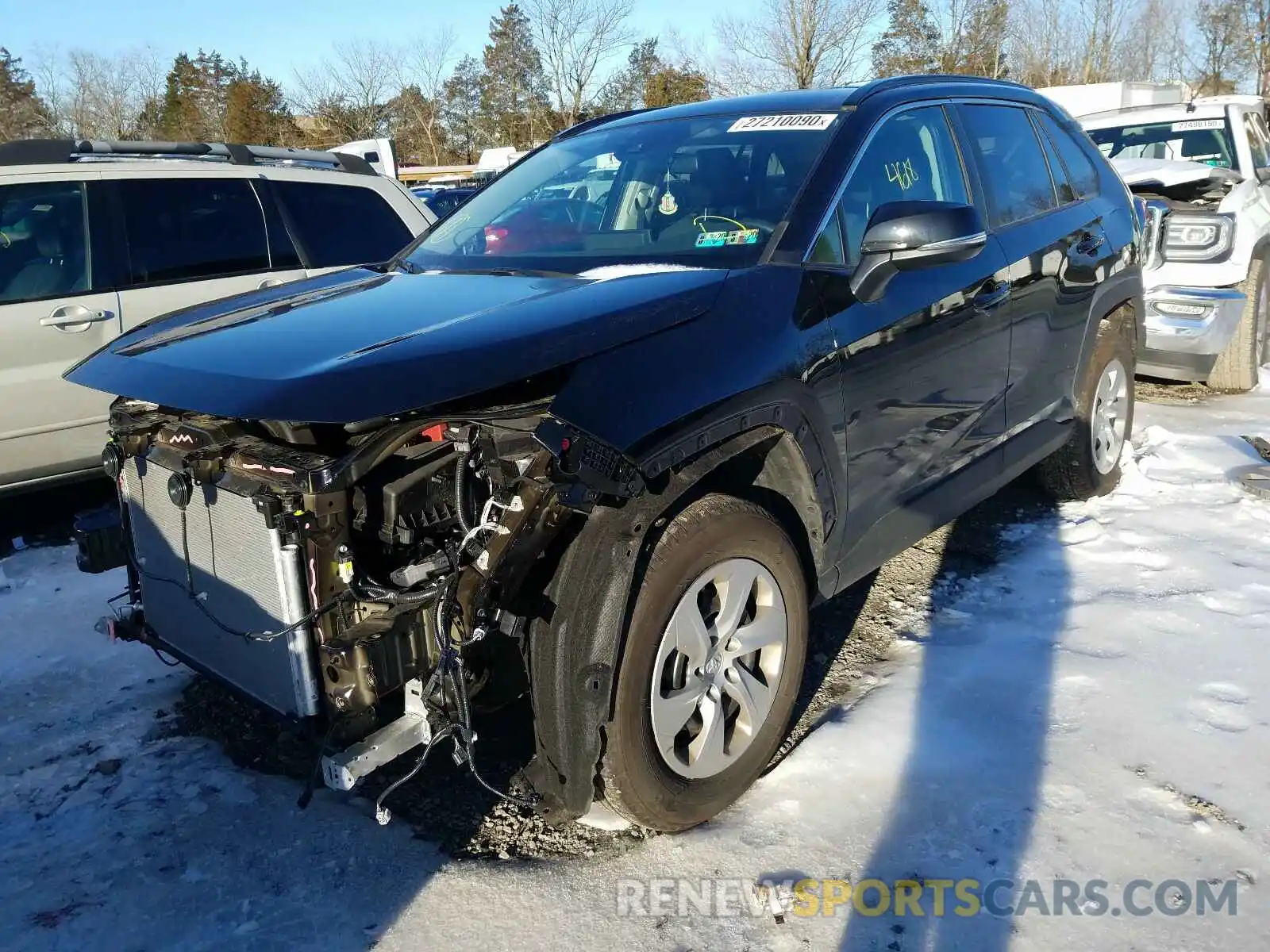 2 Photograph of a damaged car 2T3G1RFV8KW028615 TOYOTA RAV4 2019