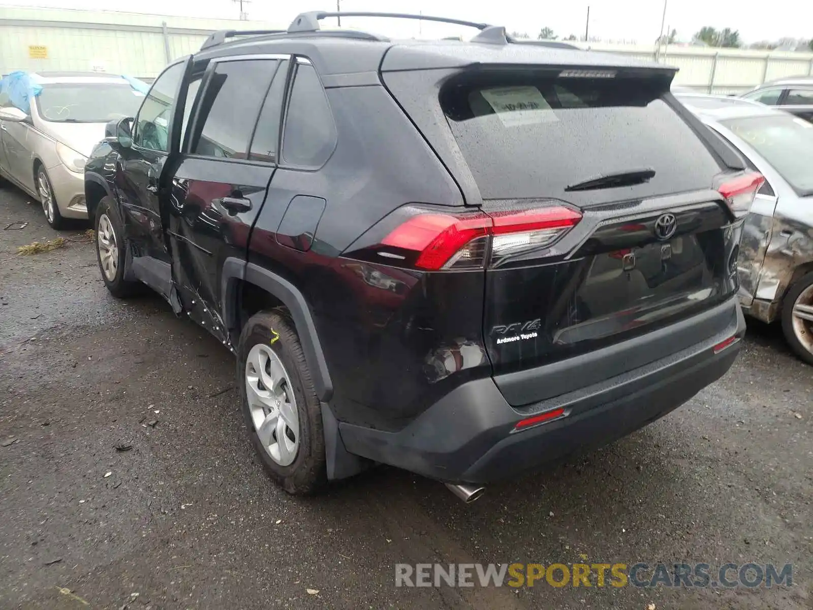 3 Фотография поврежденного автомобиля 2T3G1RFV8KW034754 TOYOTA RAV4 2019