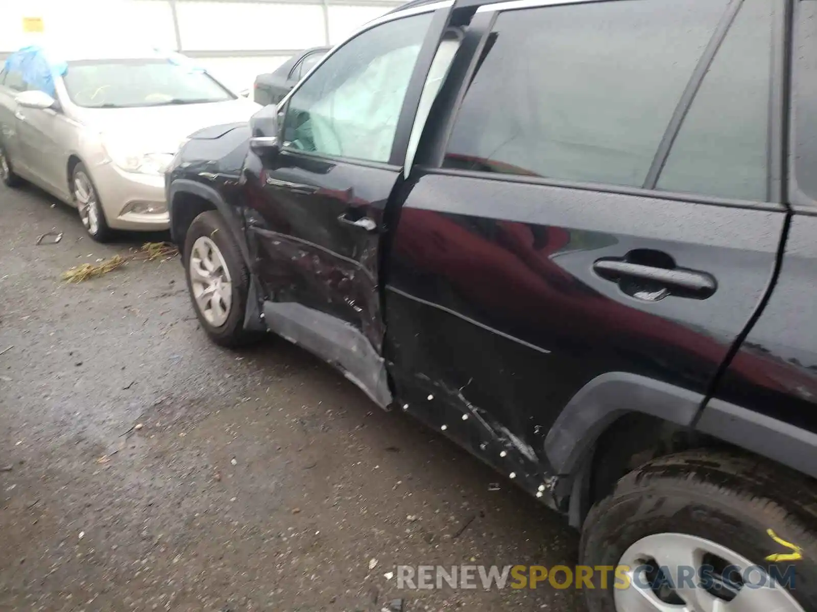 9 Фотография поврежденного автомобиля 2T3G1RFV8KW034754 TOYOTA RAV4 2019