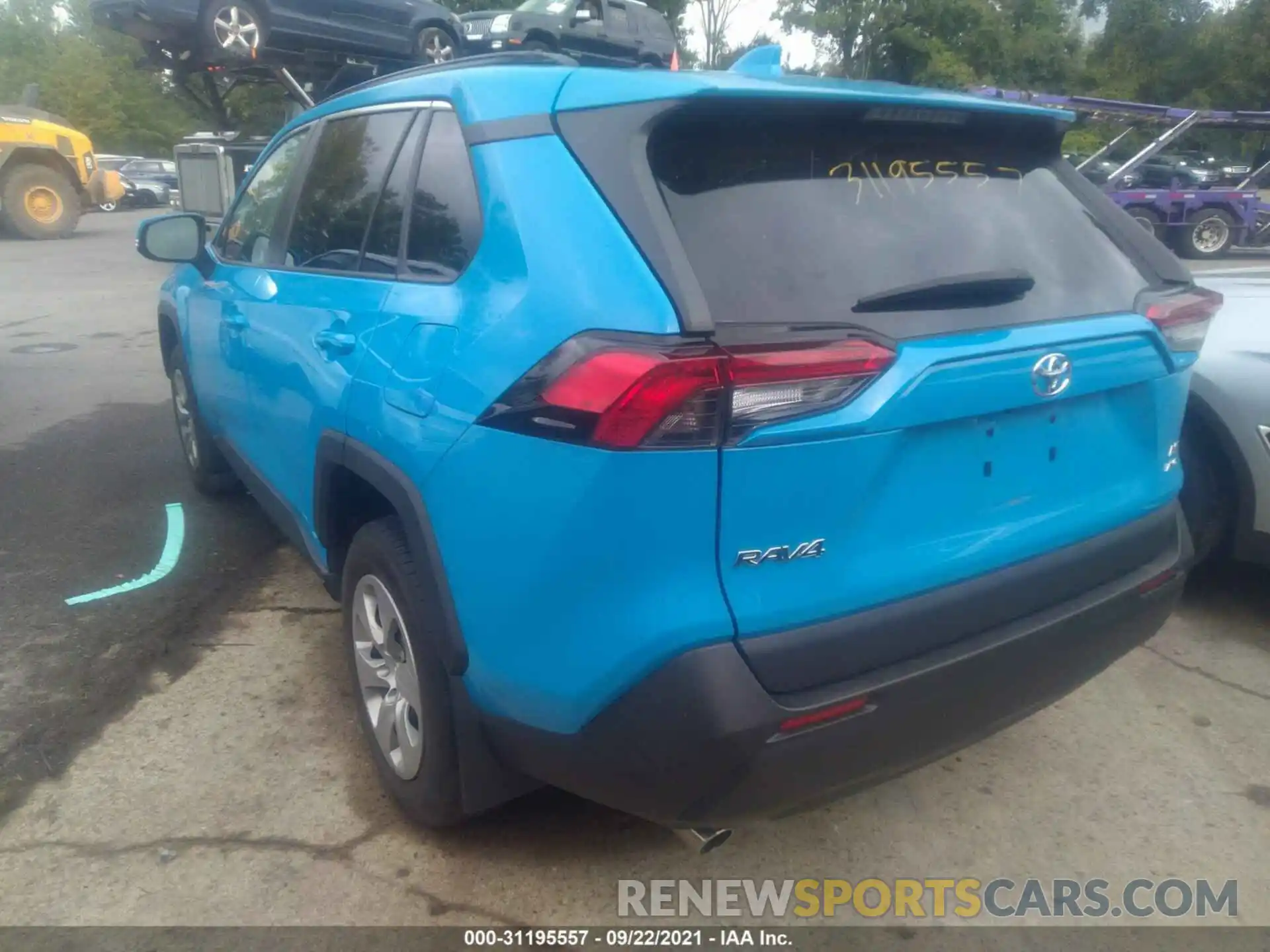 3 Photograph of a damaged car 2T3G1RFV8KW035208 TOYOTA RAV4 2019