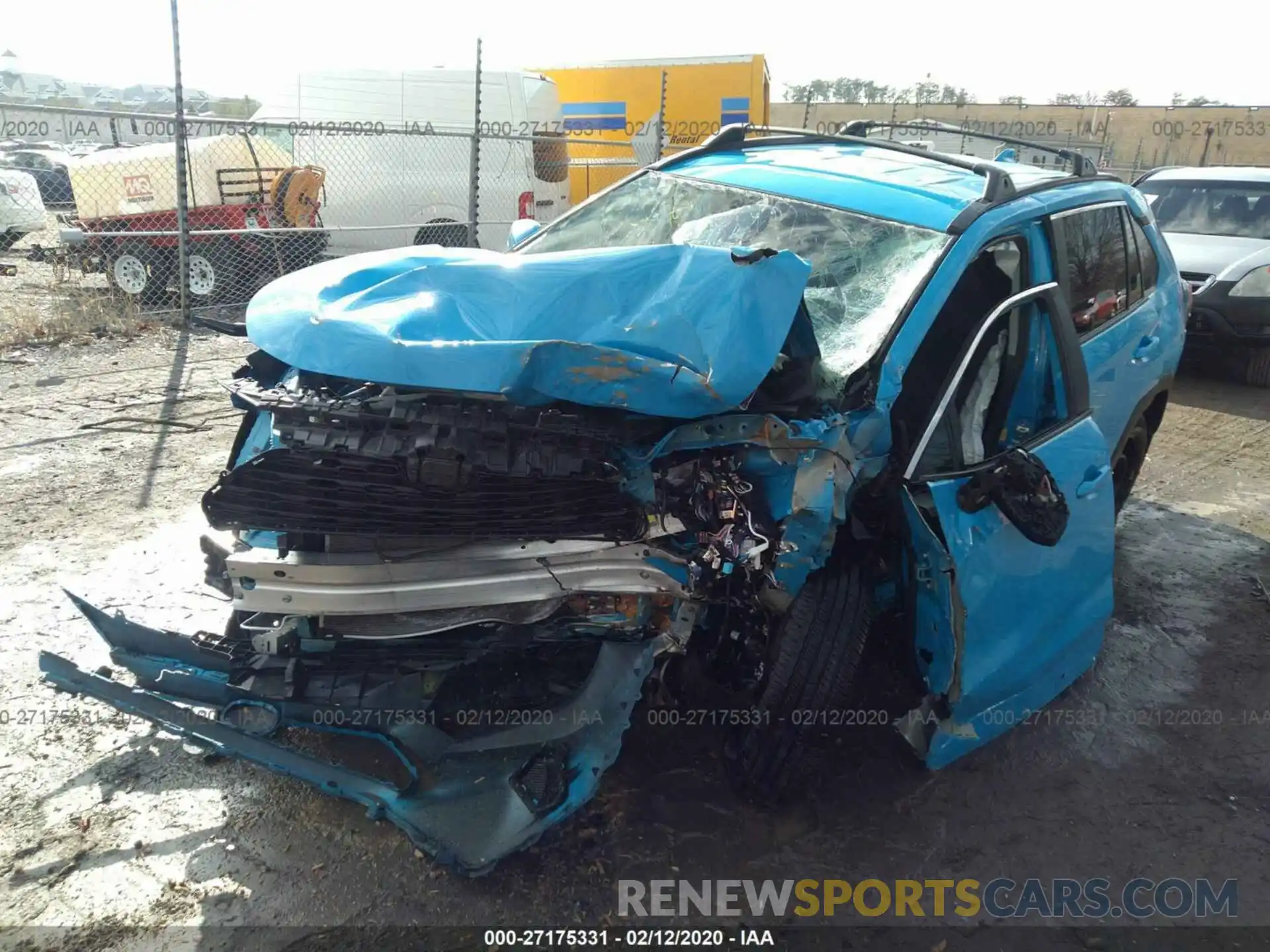 6 Photograph of a damaged car 2T3G1RFV8KW052493 TOYOTA RAV4 2019