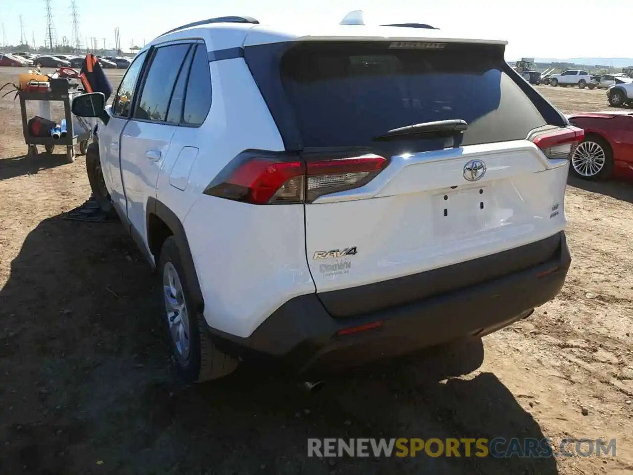 3 Photograph of a damaged car 2T3G1RFV8KW052641 TOYOTA RAV4 2019