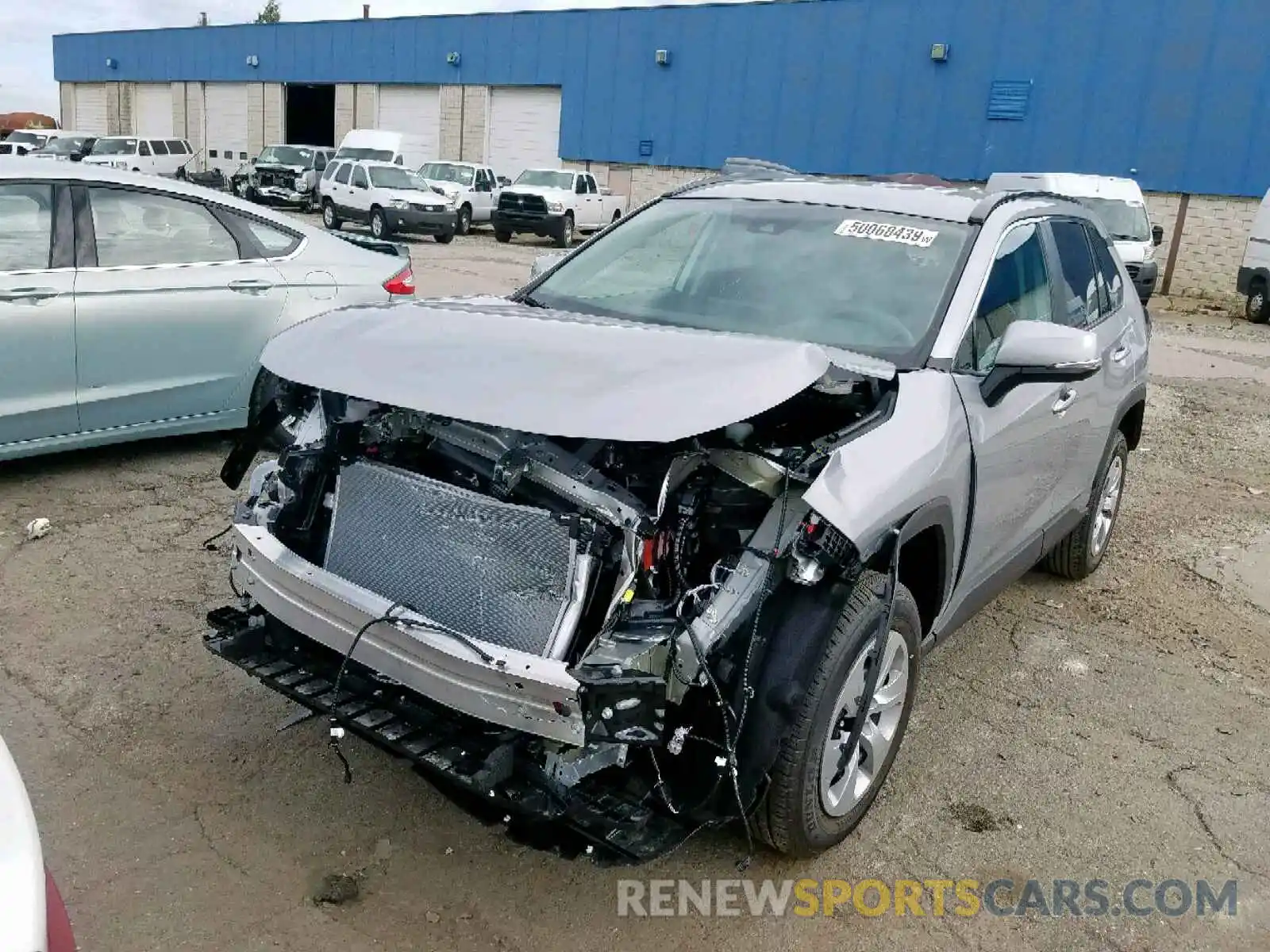 2 Photograph of a damaged car 2T3G1RFV8KW068113 TOYOTA RAV4 2019