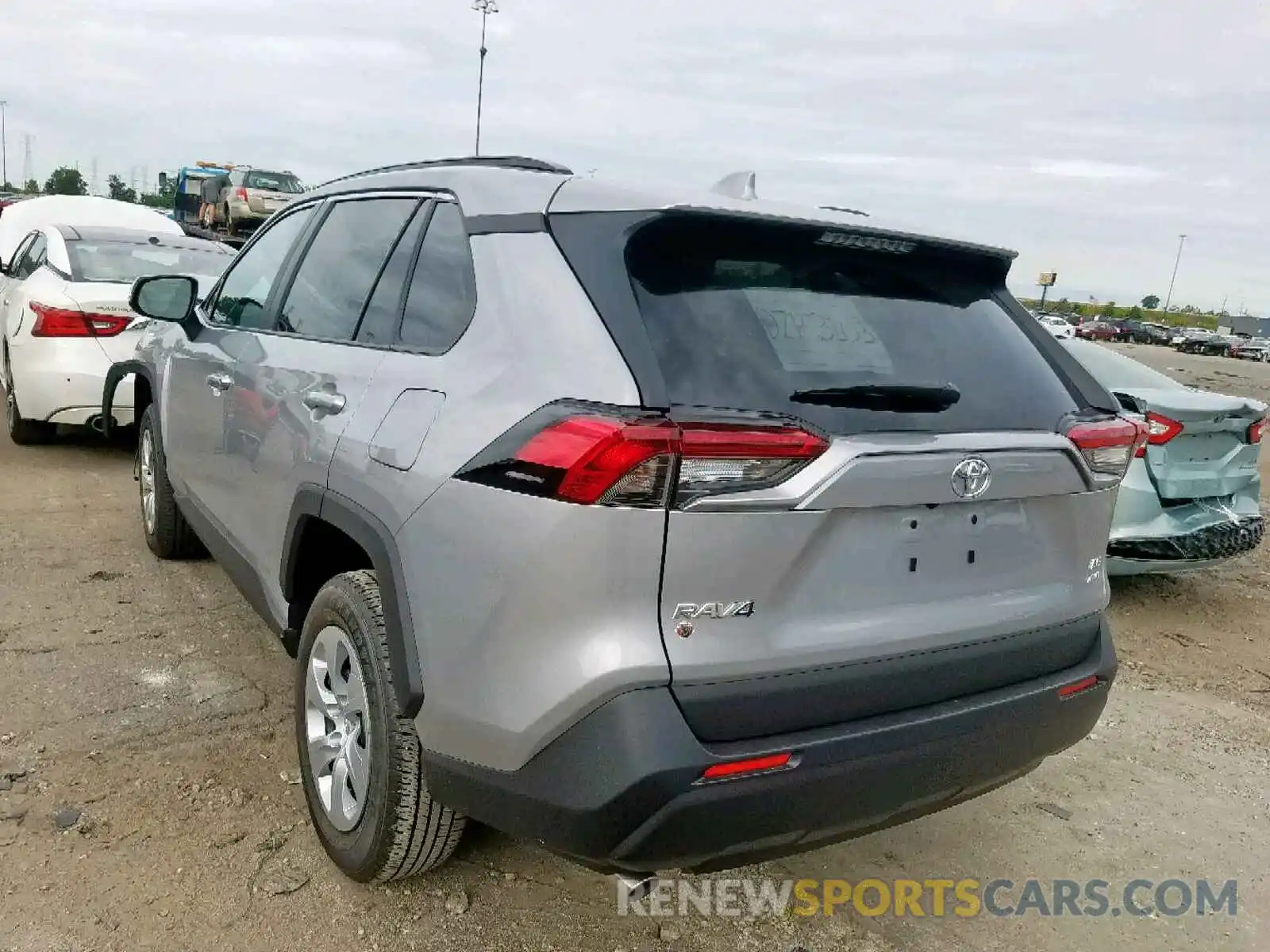 3 Photograph of a damaged car 2T3G1RFV8KW068113 TOYOTA RAV4 2019