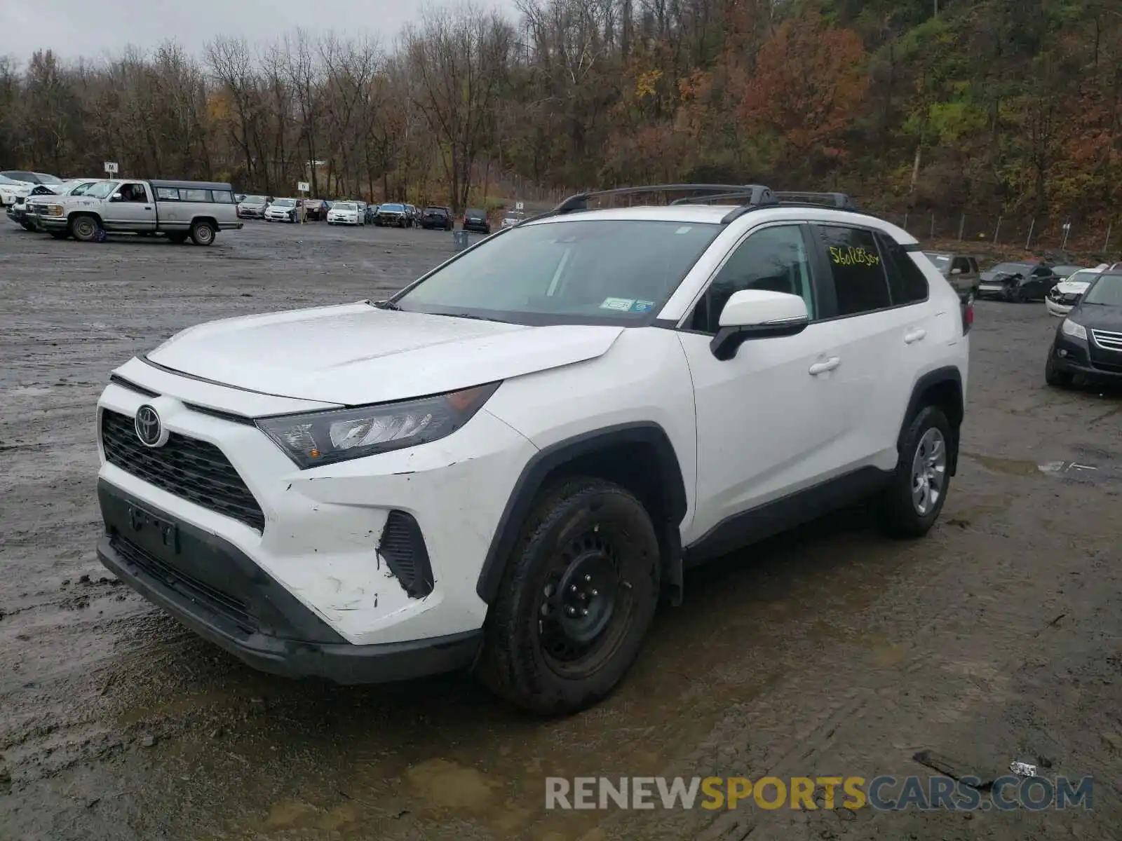 2 Photograph of a damaged car 2T3G1RFV9KC010352 TOYOTA RAV4 2019