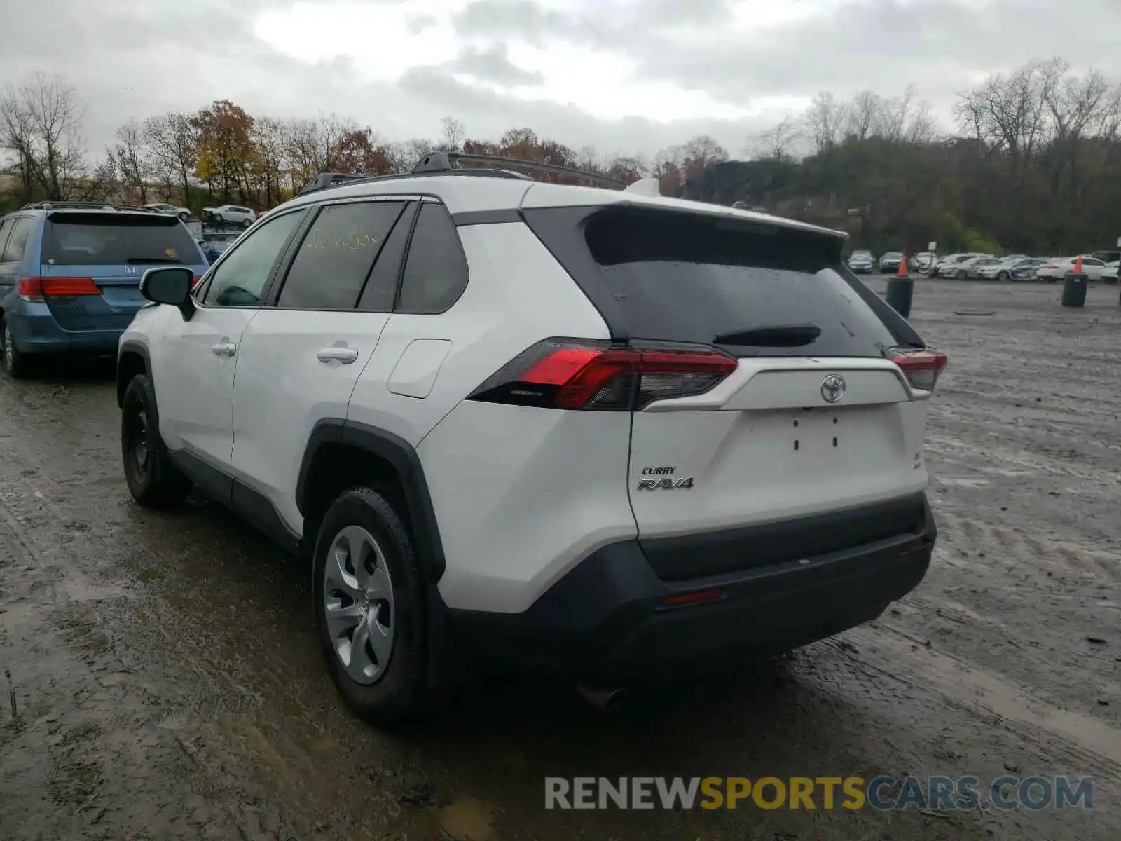 3 Photograph of a damaged car 2T3G1RFV9KC010352 TOYOTA RAV4 2019