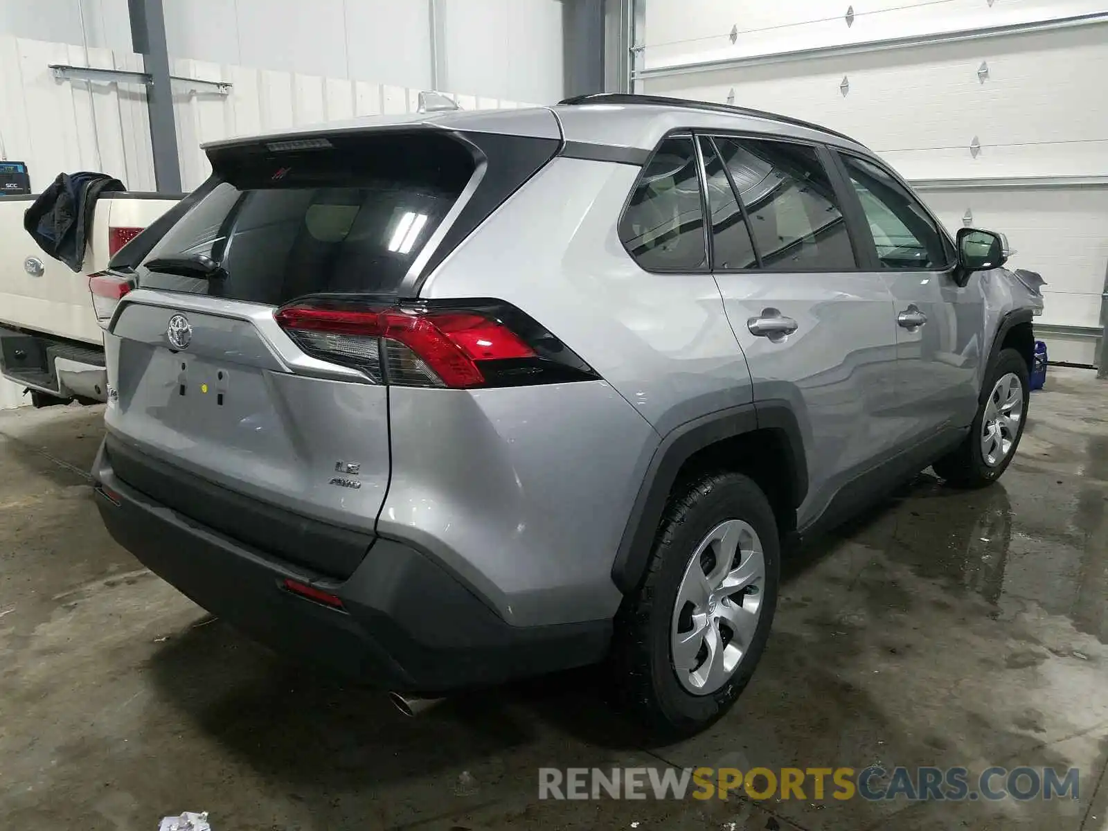 4 Photograph of a damaged car 2T3G1RFV9KC023411 TOYOTA RAV4 2019