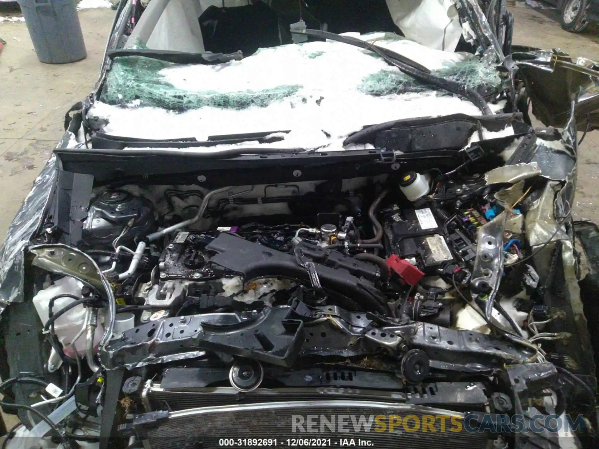 10 Photograph of a damaged car 2T3G1RFV9KC029371 TOYOTA RAV4 2019