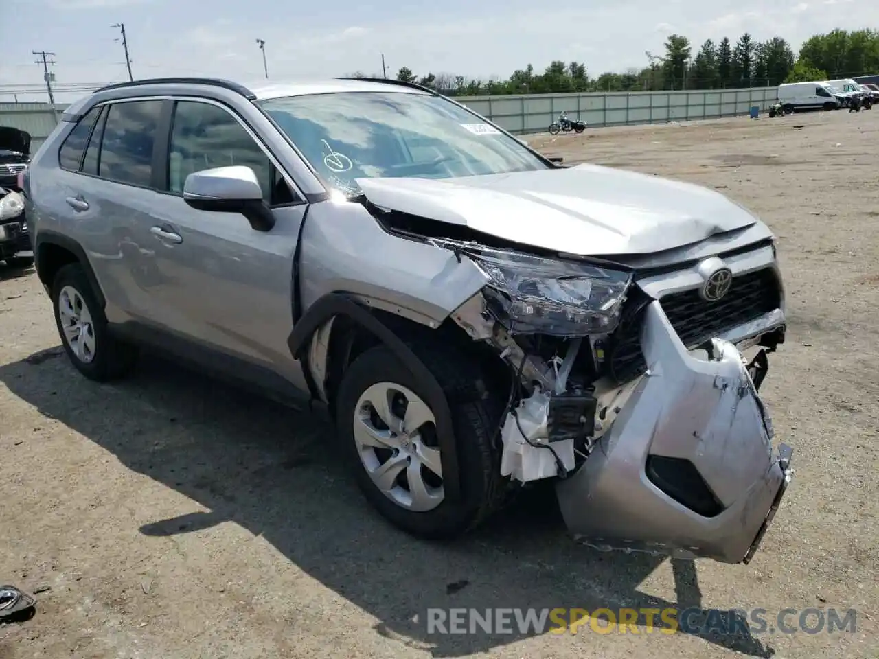 1 Photograph of a damaged car 2T3G1RFV9KC031637 TOYOTA RAV4 2019