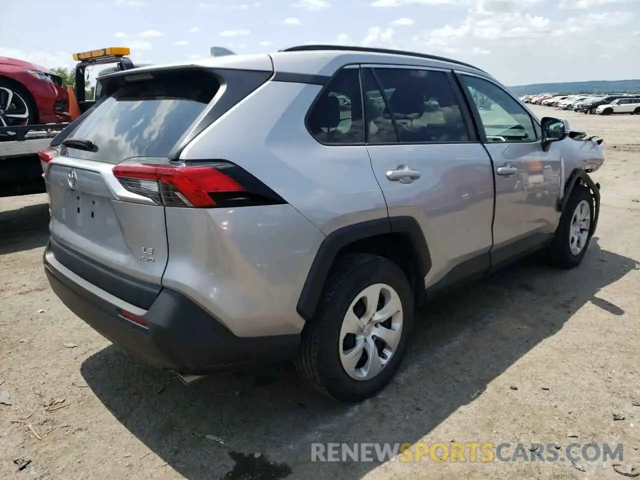 4 Photograph of a damaged car 2T3G1RFV9KC031637 TOYOTA RAV4 2019