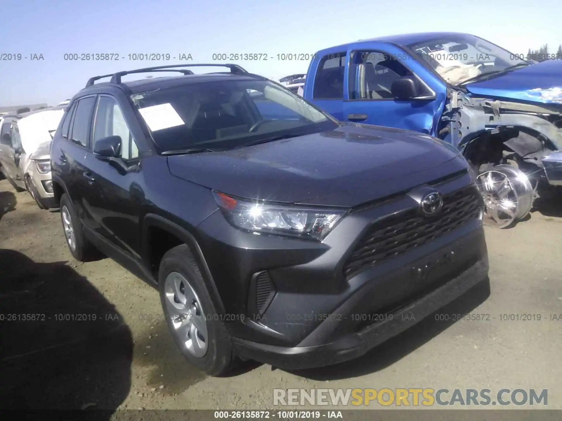 1 Photograph of a damaged car 2T3G1RFV9KW049439 TOYOTA RAV4 2019