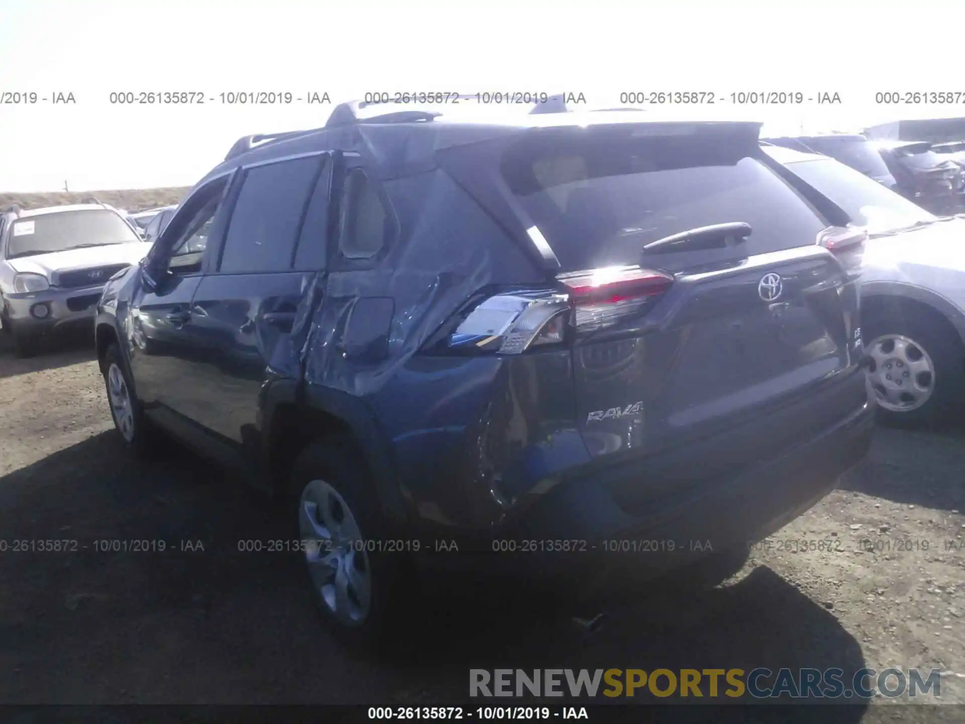 3 Фотография поврежденного автомобиля 2T3G1RFV9KW049439 TOYOTA RAV4 2019