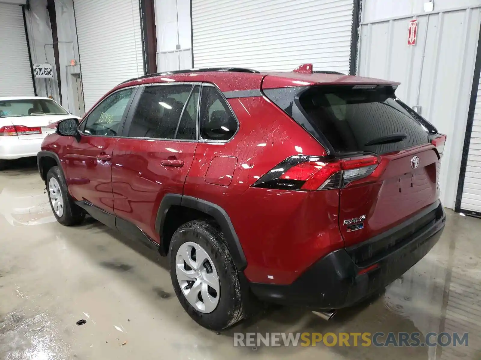 3 Photograph of a damaged car 2T3G1RFV9KW073868 TOYOTA RAV4 2019