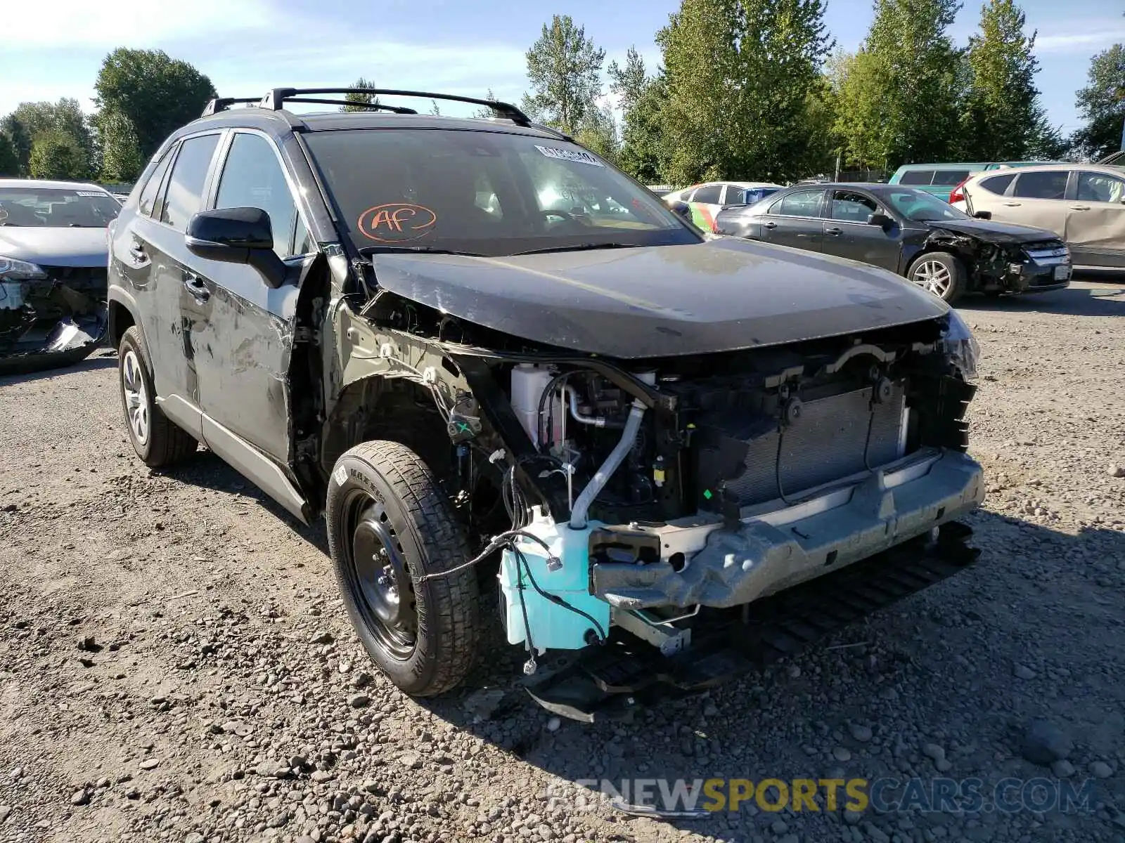 1 Photograph of a damaged car 2T3G1RFVXKC010358 TOYOTA RAV4 2019