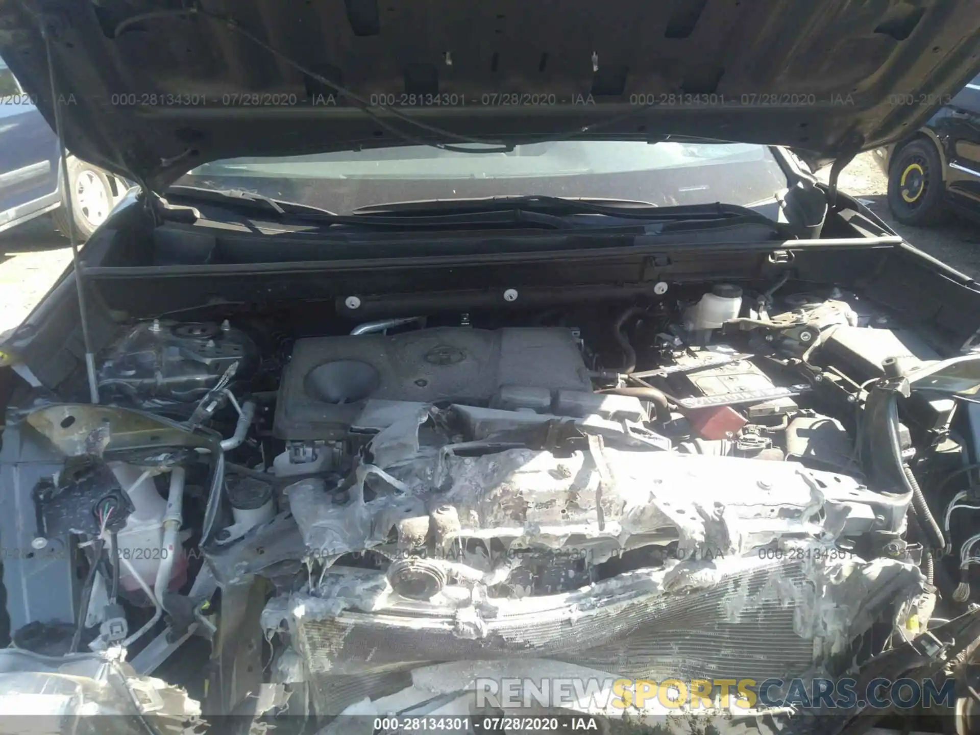 10 Фотография поврежденного автомобиля 2T3G1RFVXKC010666 TOYOTA RAV4 2019