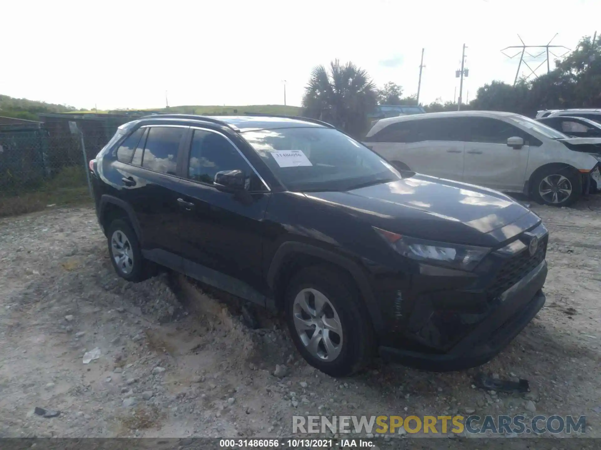 1 Photograph of a damaged car 2T3G1RFVXKC027628 TOYOTA RAV4 2019