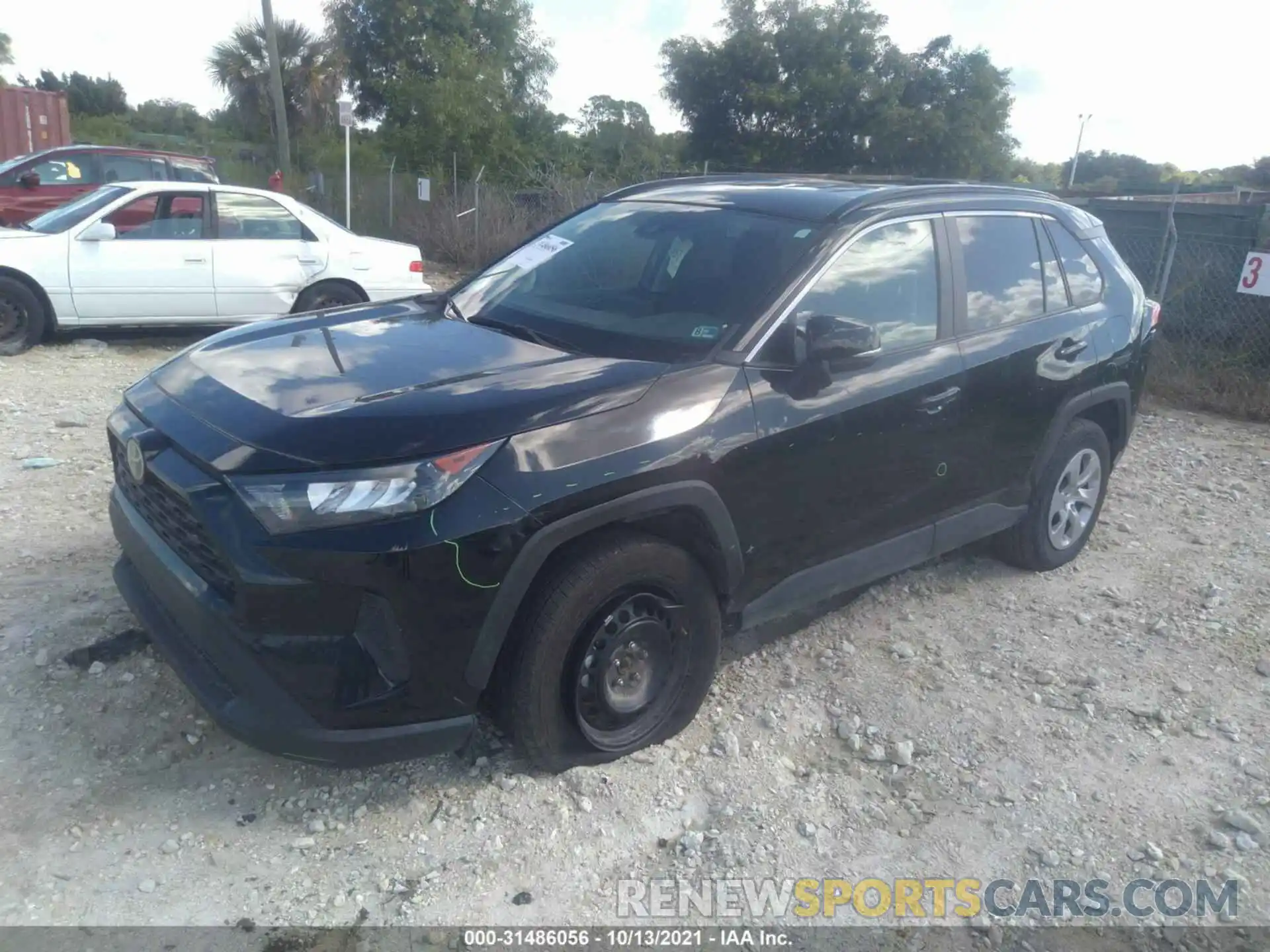 2 Фотография поврежденного автомобиля 2T3G1RFVXKC027628 TOYOTA RAV4 2019