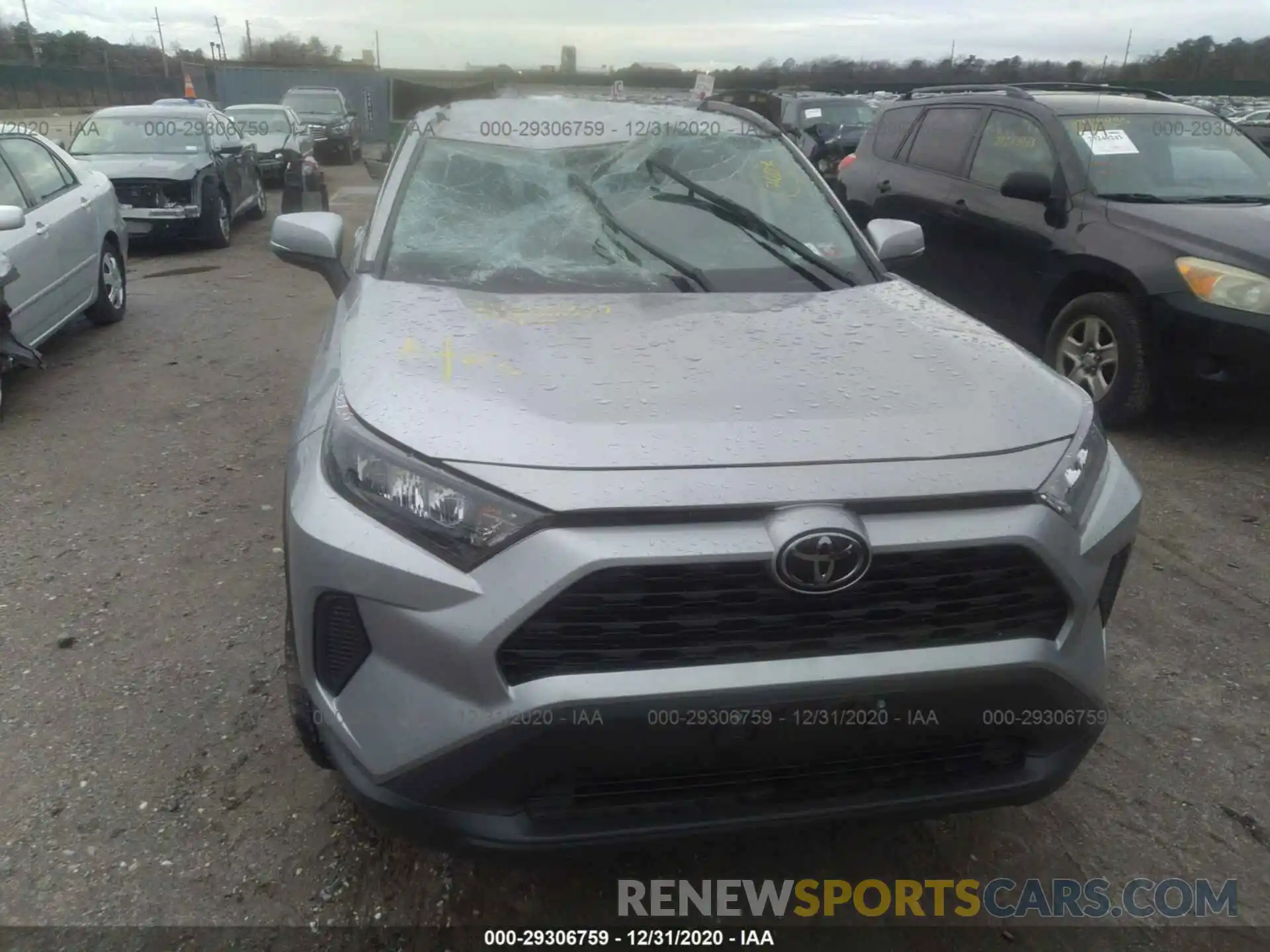 6 Photograph of a damaged car 2T3G1RFVXKC036149 TOYOTA RAV4 2019