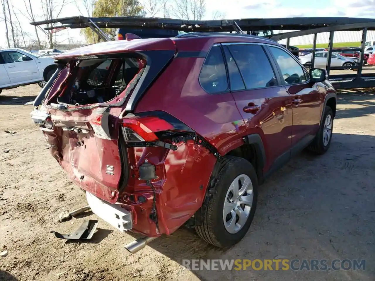 4 Photograph of a damaged car 2T3G1RFVXKW013078 TOYOTA RAV4 2019