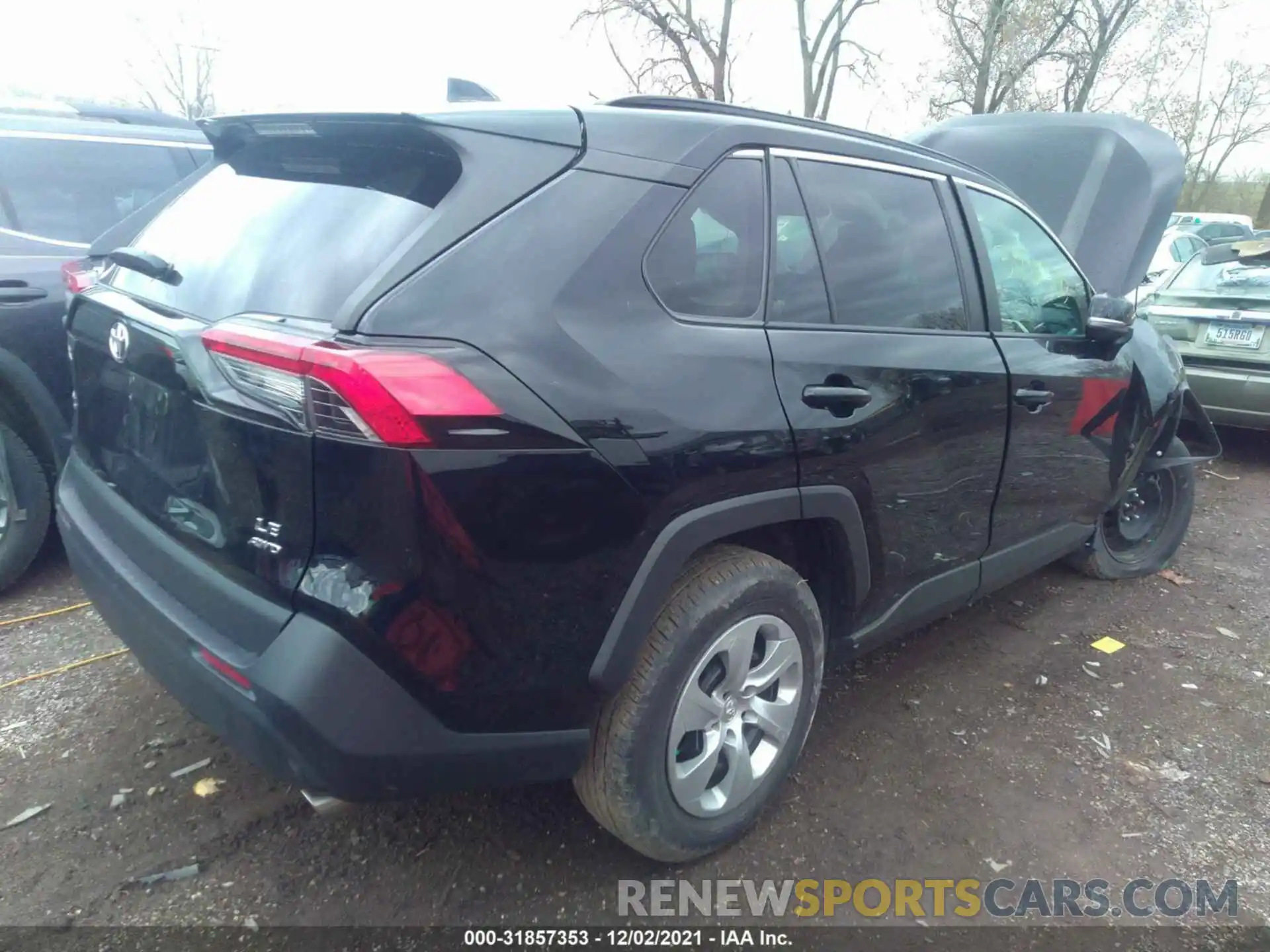 4 Photograph of a damaged car 2T3G1RFVXKW050759 TOYOTA RAV4 2019