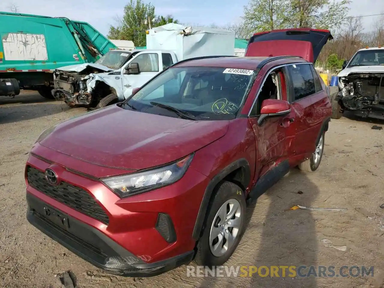 2 Фотография поврежденного автомобиля 2T3G1RFVXKW079307 TOYOTA RAV4 2019