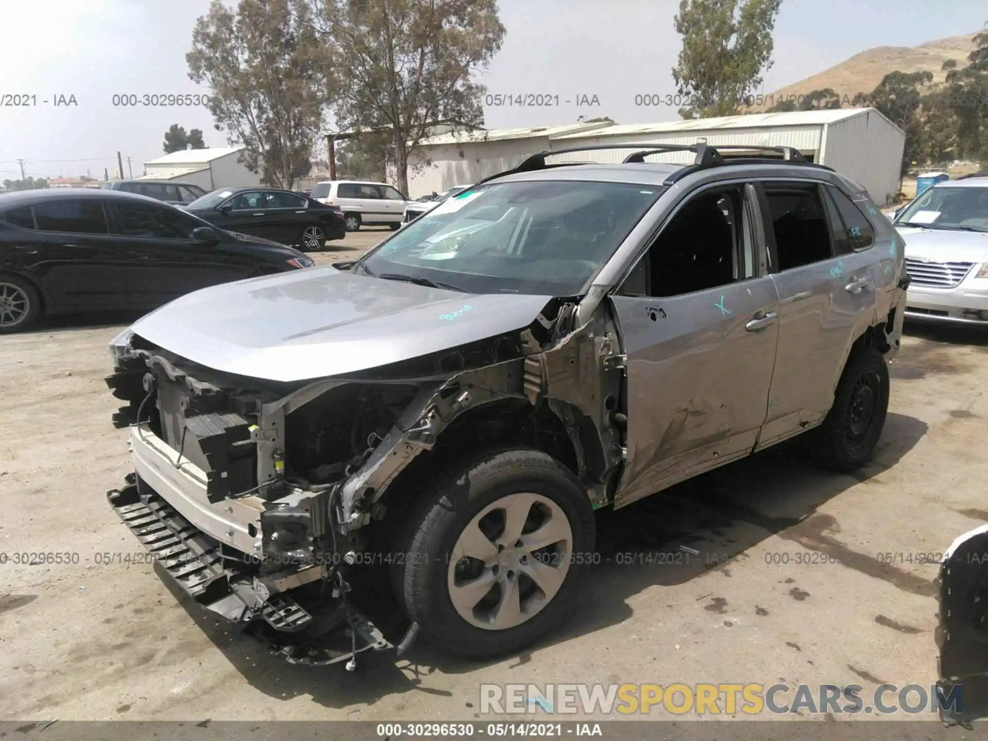 2 Photograph of a damaged car 2T3H1RFV0KC009188 TOYOTA RAV4 2019