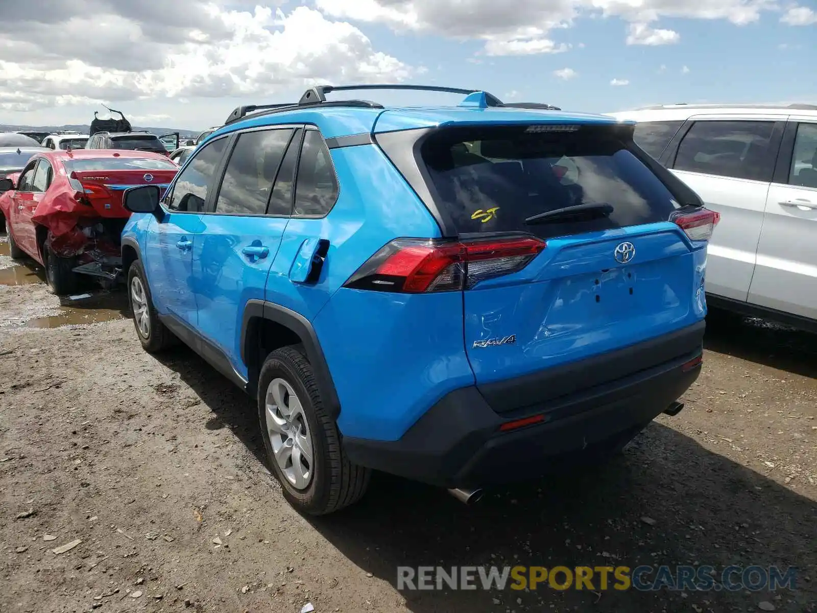 3 Фотография поврежденного автомобиля 2T3H1RFV0KC016075 TOYOTA RAV4 2019