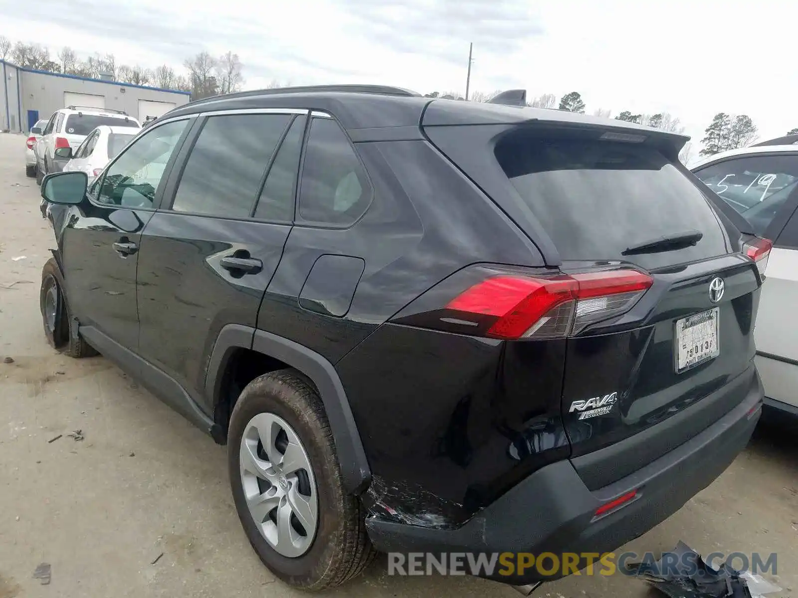 3 Photograph of a damaged car 2T3H1RFV0KC018800 TOYOTA RAV4 2019